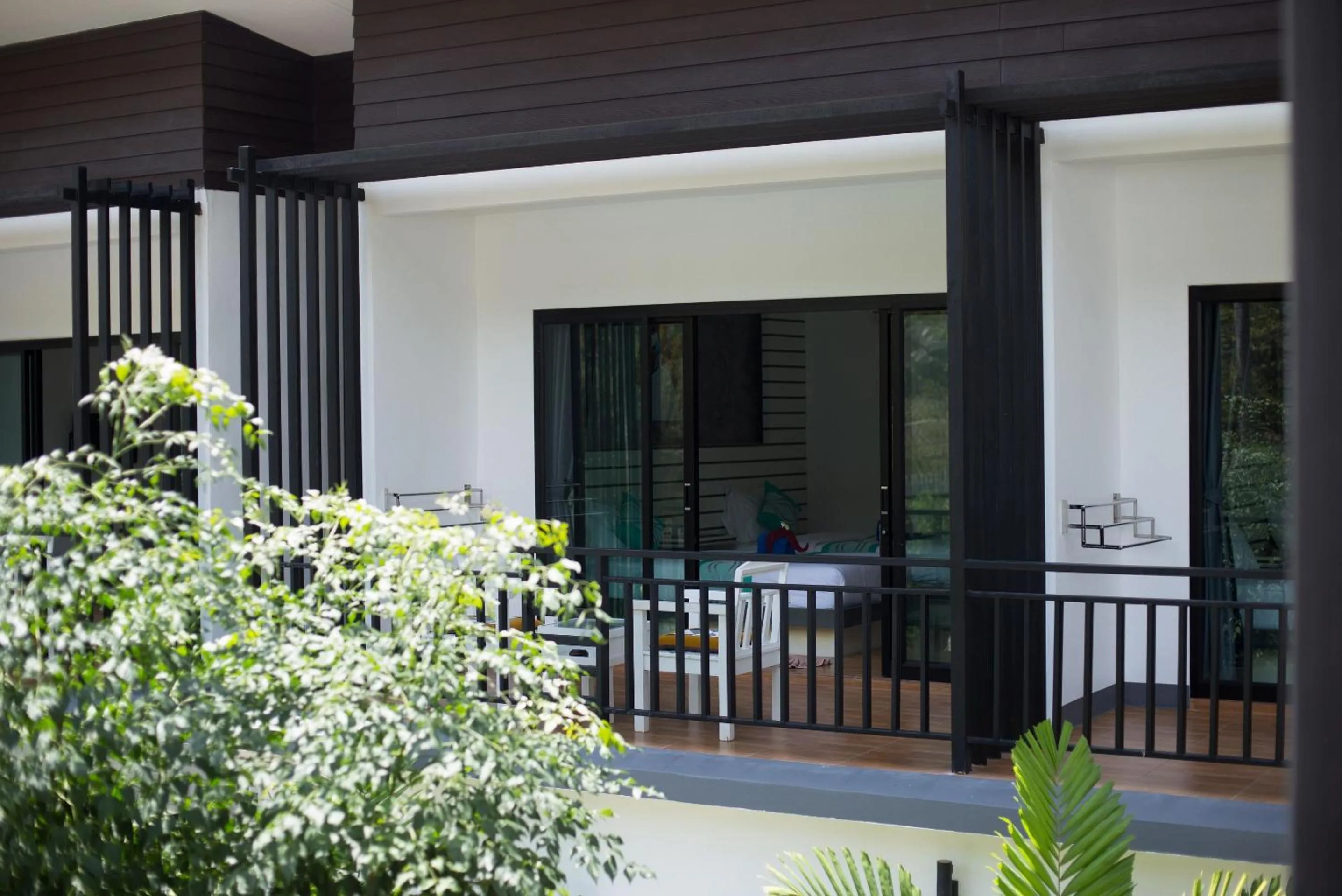 Triple Room with Pool View in The Ozo Kohtao