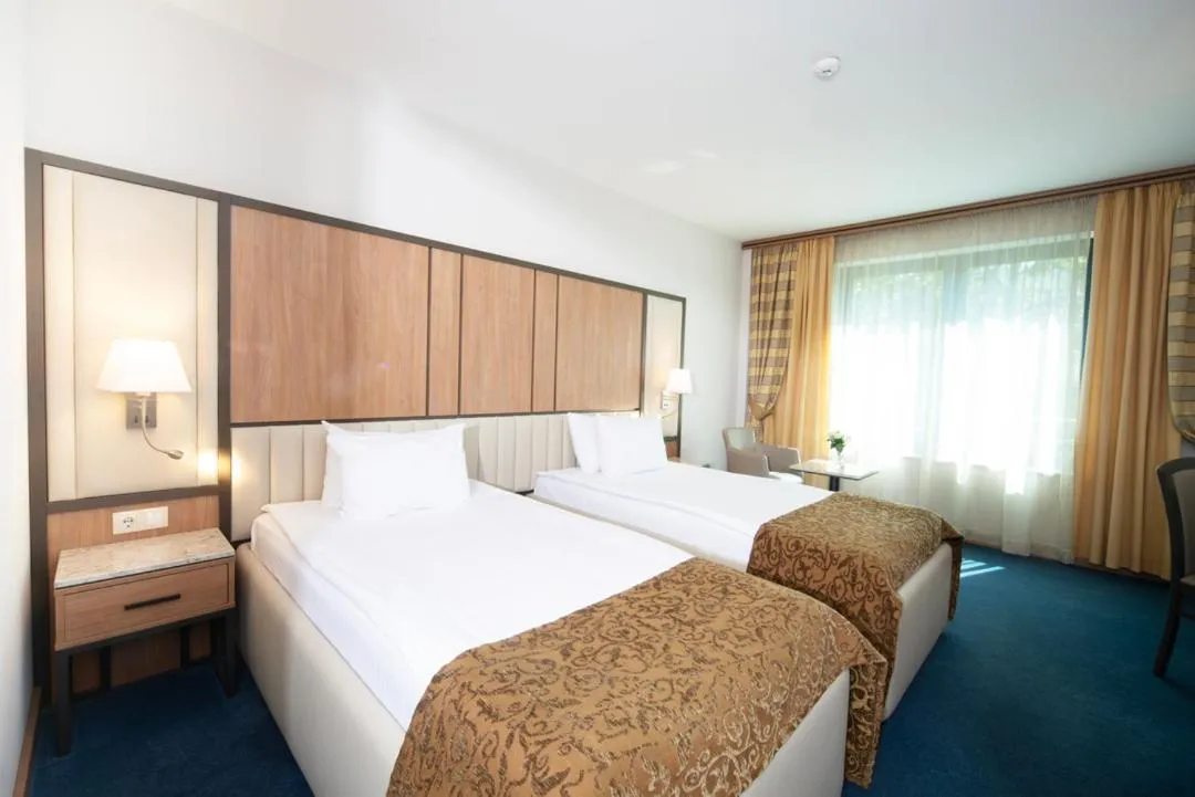 Superior Double or Twin Room - single occupancy in Legends Hotel
