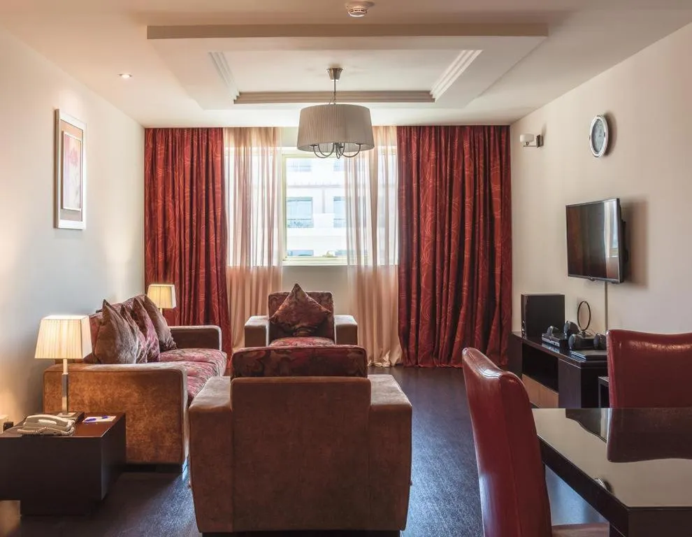 Two-Bedroom Apartment in Dunes Hotel Apartment Oud Metha, Bur Dubai