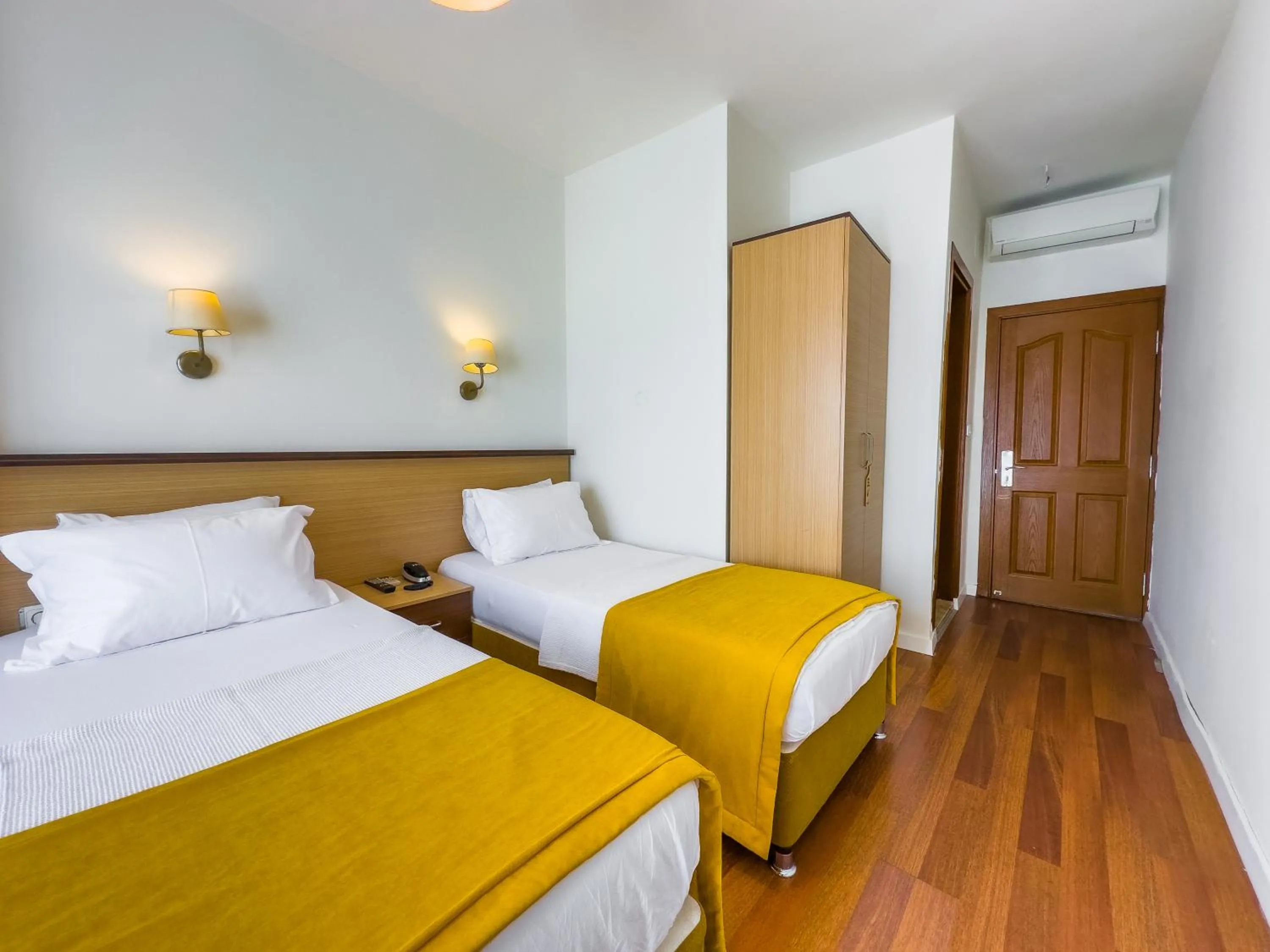 Standard Double or Twin Room with Sea View in Dedeoğlu Port Hotel