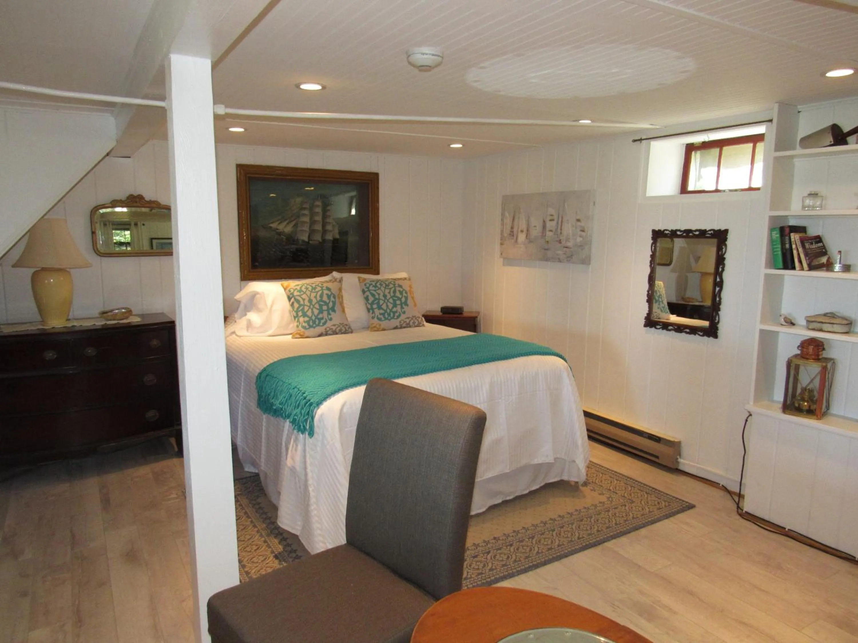 One-Bedroom Suite with Sea View in The Masthead Resort