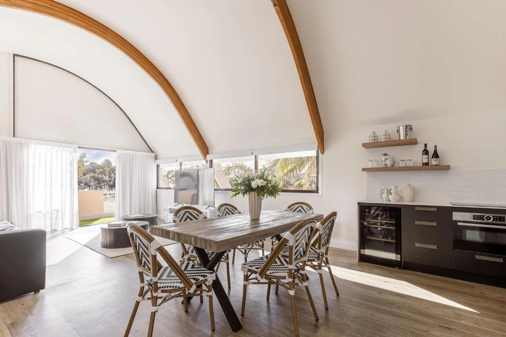 Penthouse Suite in Waves Byron Bay