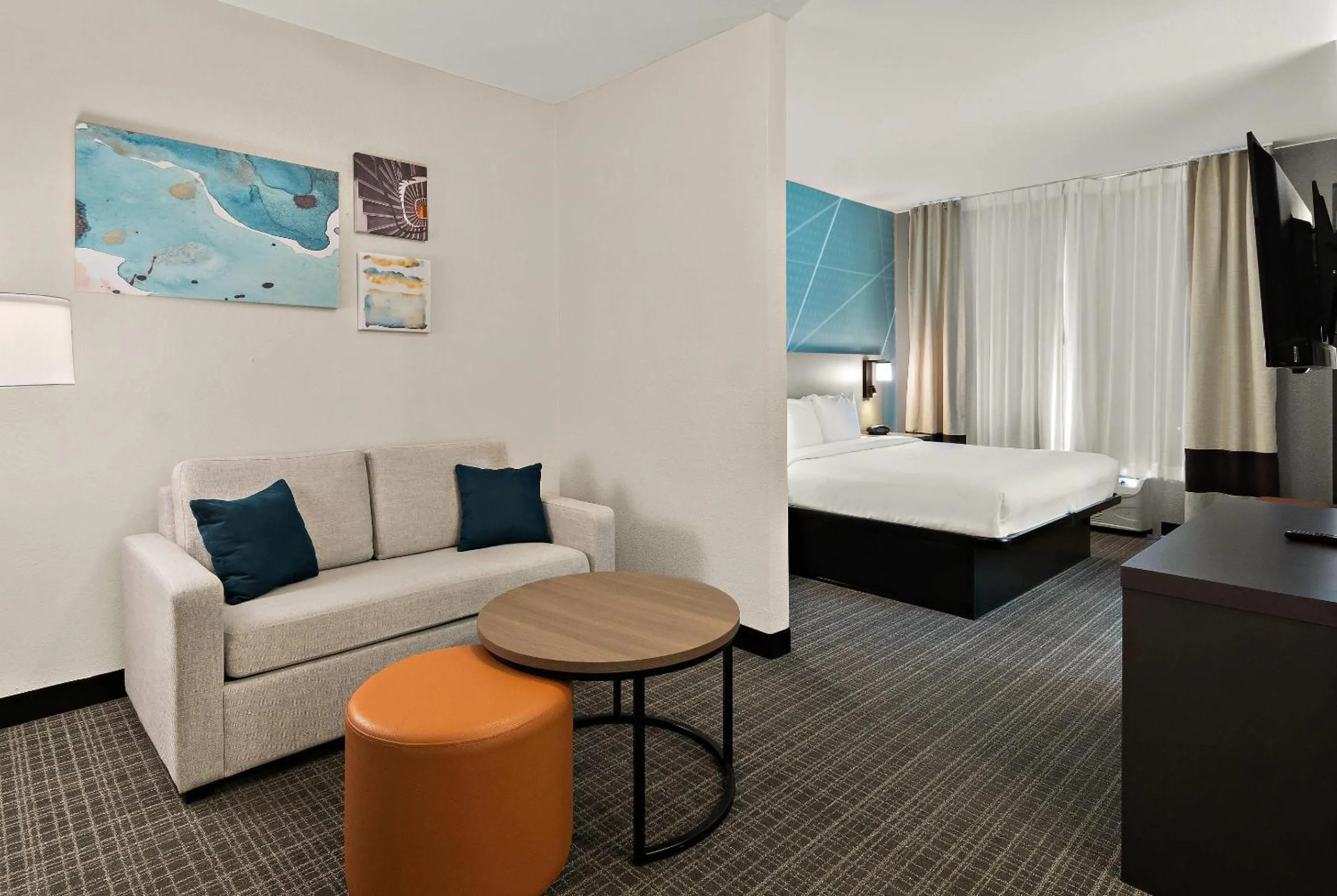 King Suite in Comfort Suites Fort Worth North Fossil Creek