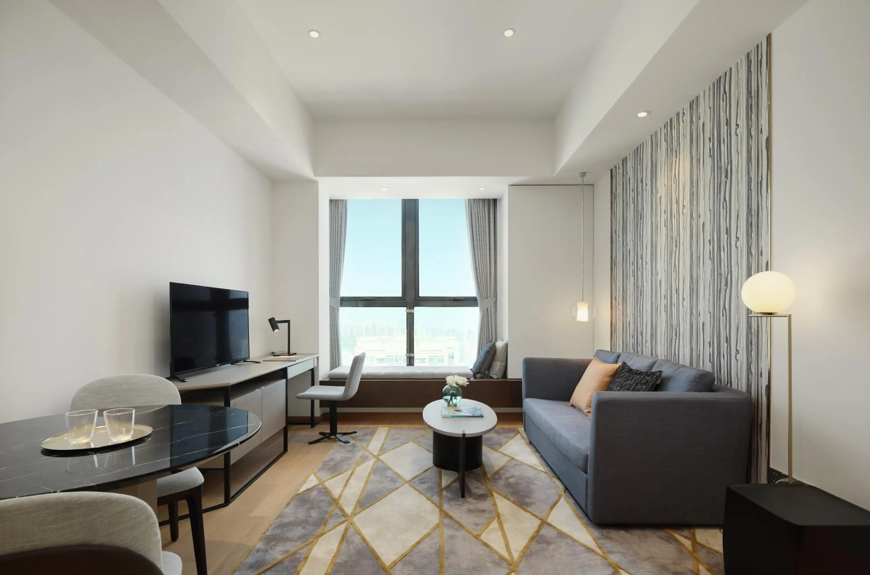 One-Bedroom Apartment in The Clouds Apartment