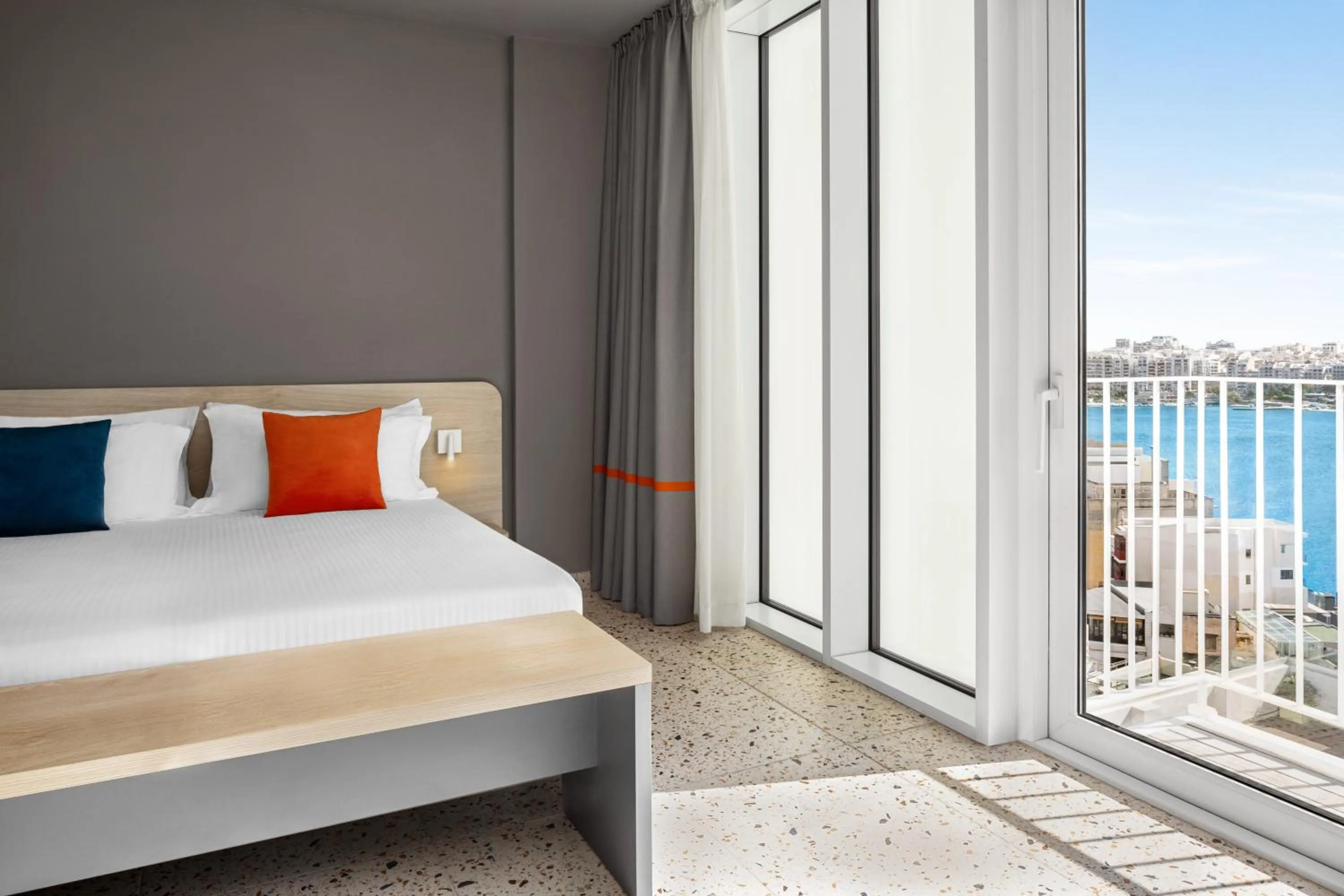 Superior Double Room with Lateral Seaview in Hotel Argento