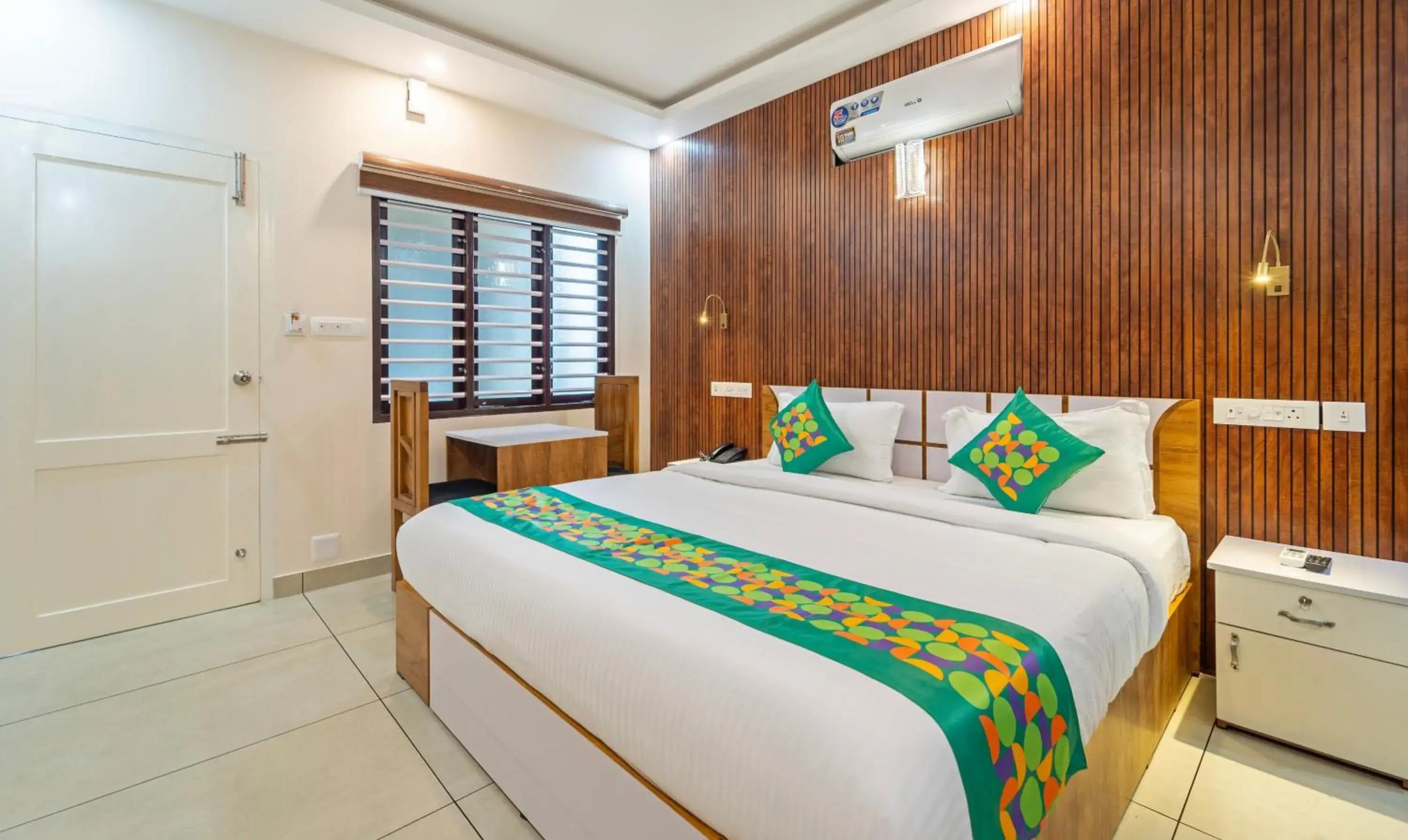 Treebo Thoduvas Star Plaza Cochin Airport Treebo Thoduvas Star Plaza Cochin Airport