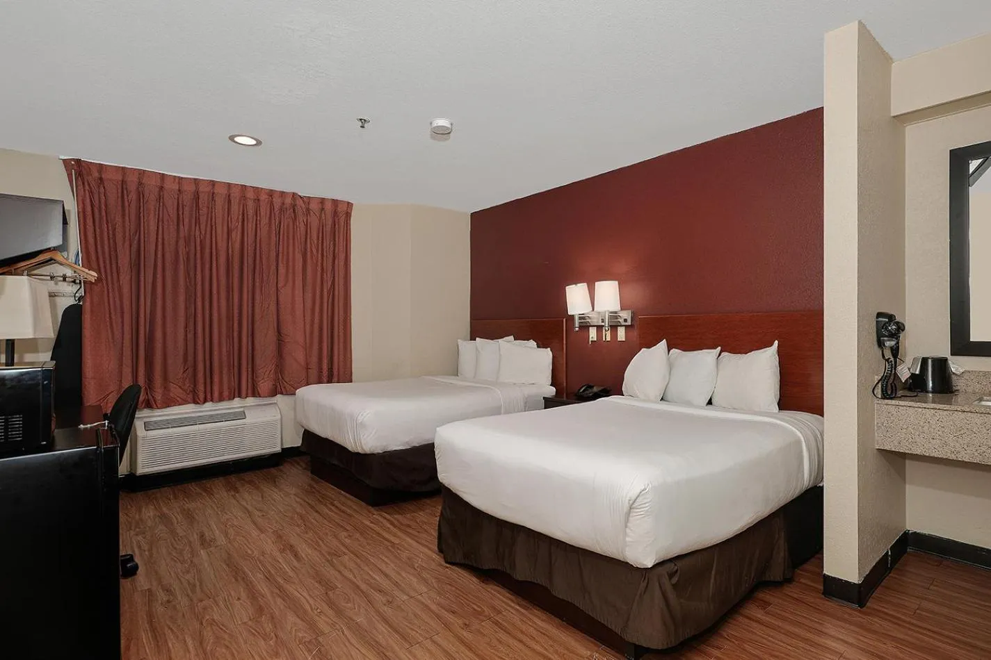 Double Room with Two Double Beds - Non-Smoking in GreenTree Inn - IAH Airport JFK Blvd