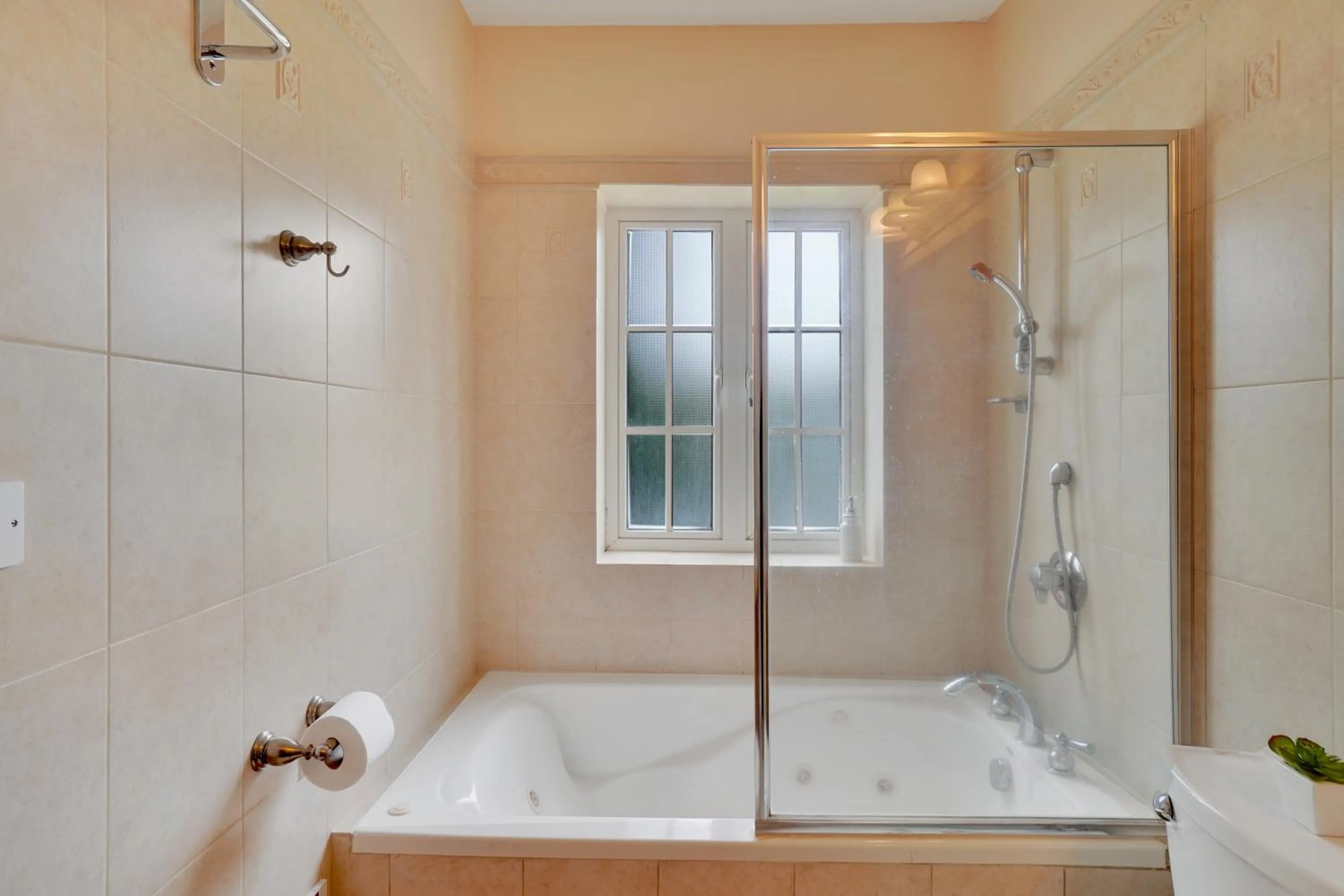 Superior Suite in Mandela Court Suites Grenada