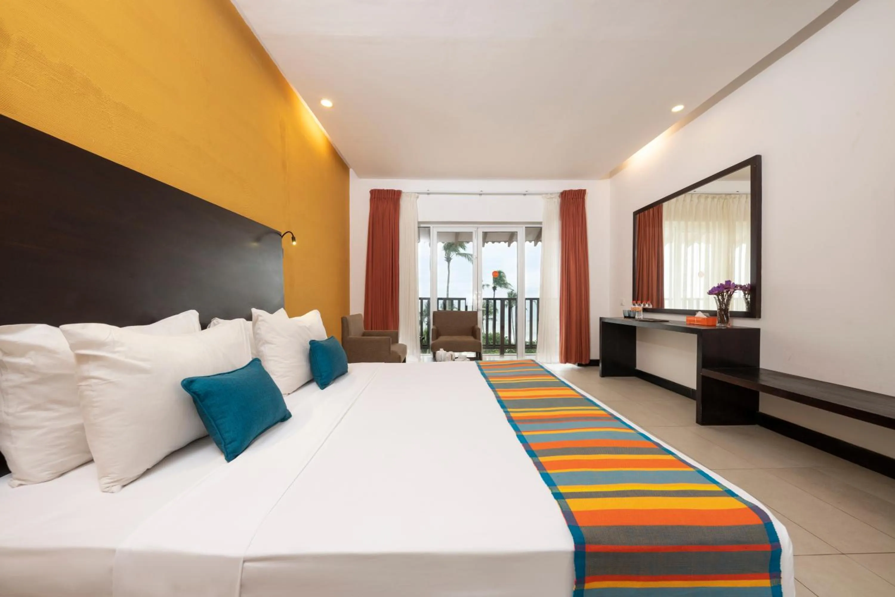 Superior Room - single occupancy in Citrus Hikkaduwa