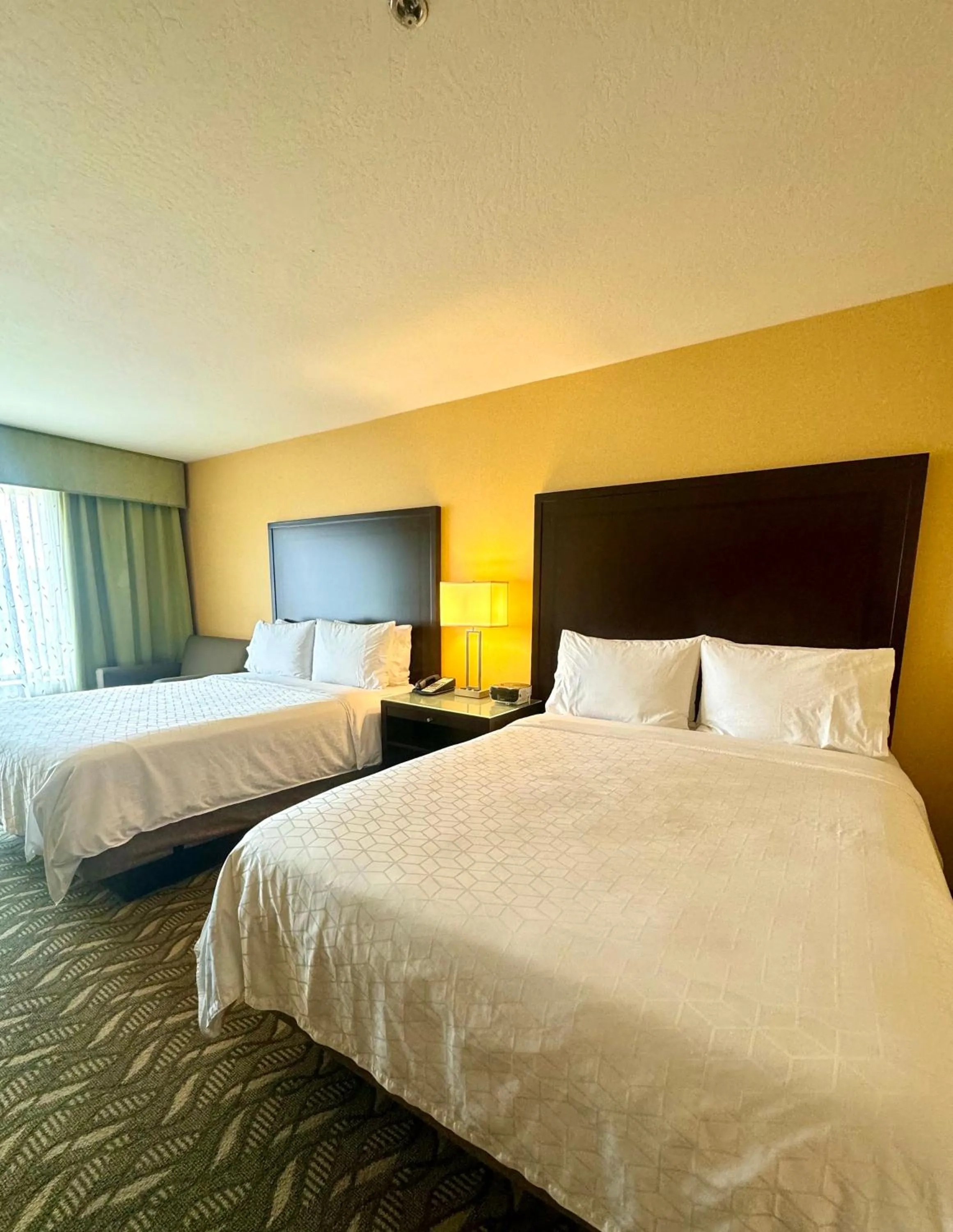 Standard Room with Two Queen Beds in Holiday Inn Express Hotel & Suites San Jose-Morgan Hill by IHG