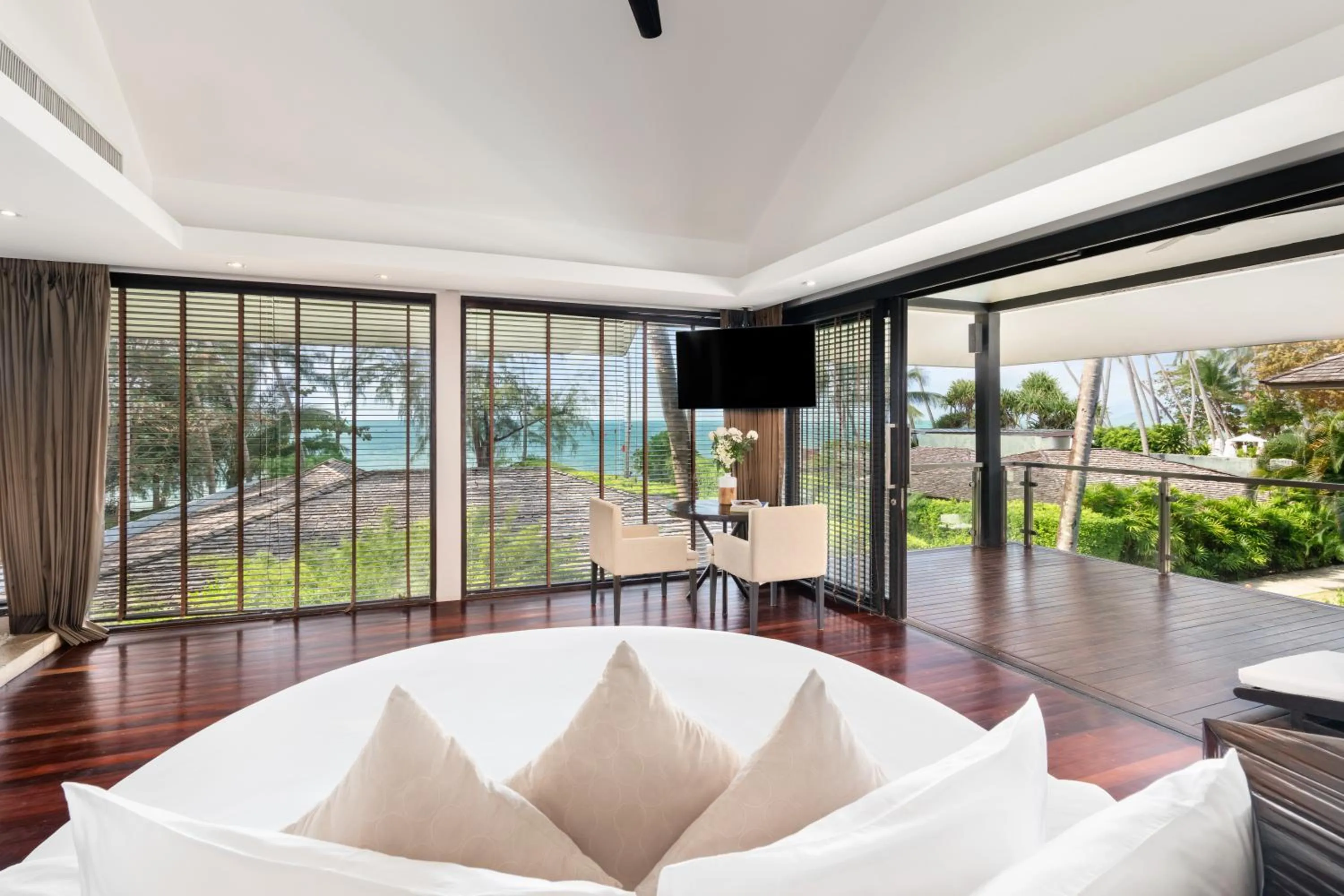 Ocean View Penthouse in Nikki Beach Resort & Spa Koh Samui