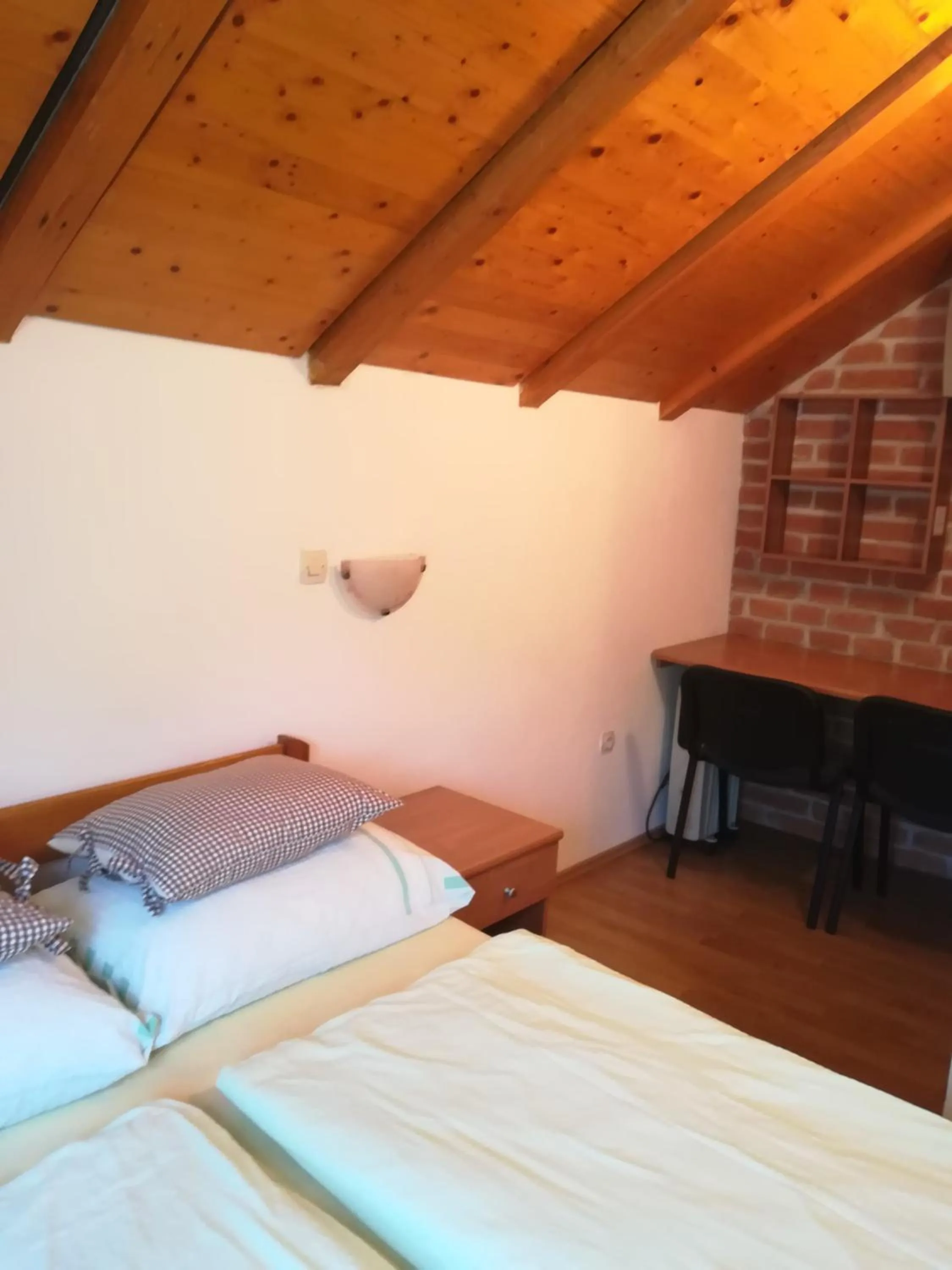 Double Room with Balcony in Apartments Kristic