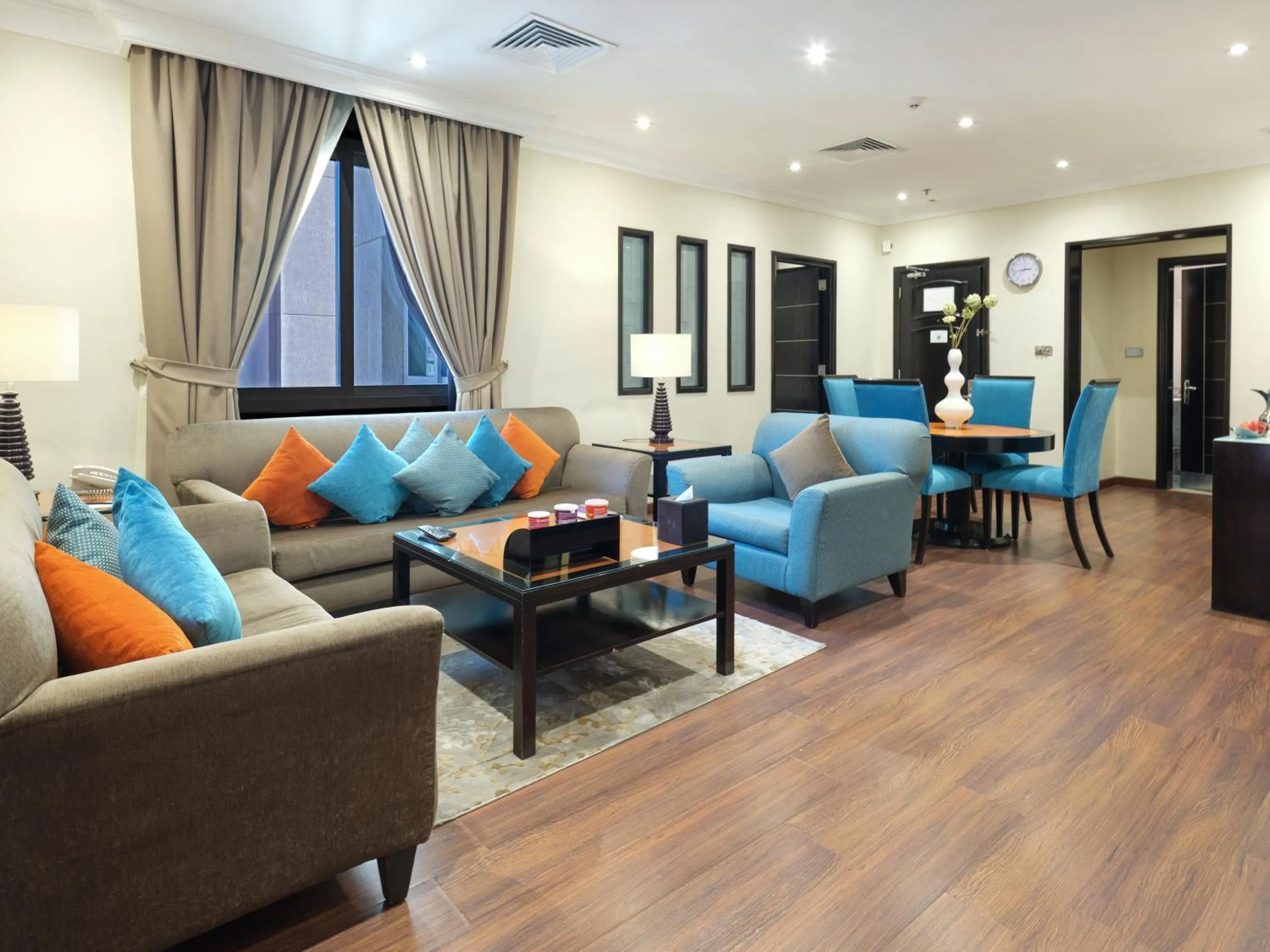 Executive One-Bedroom Suite in Boudl Salmiya, Kuwait - بودل السالمية الكويت