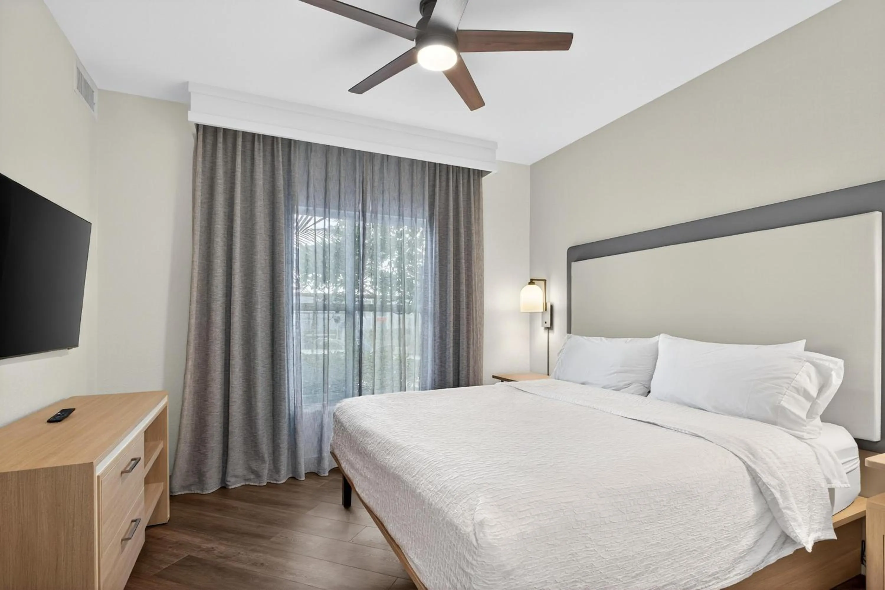 One-Bedroom King Suite - Non-Smoking in Homewood Suites by Hilton Carlsbad-North San Diego County