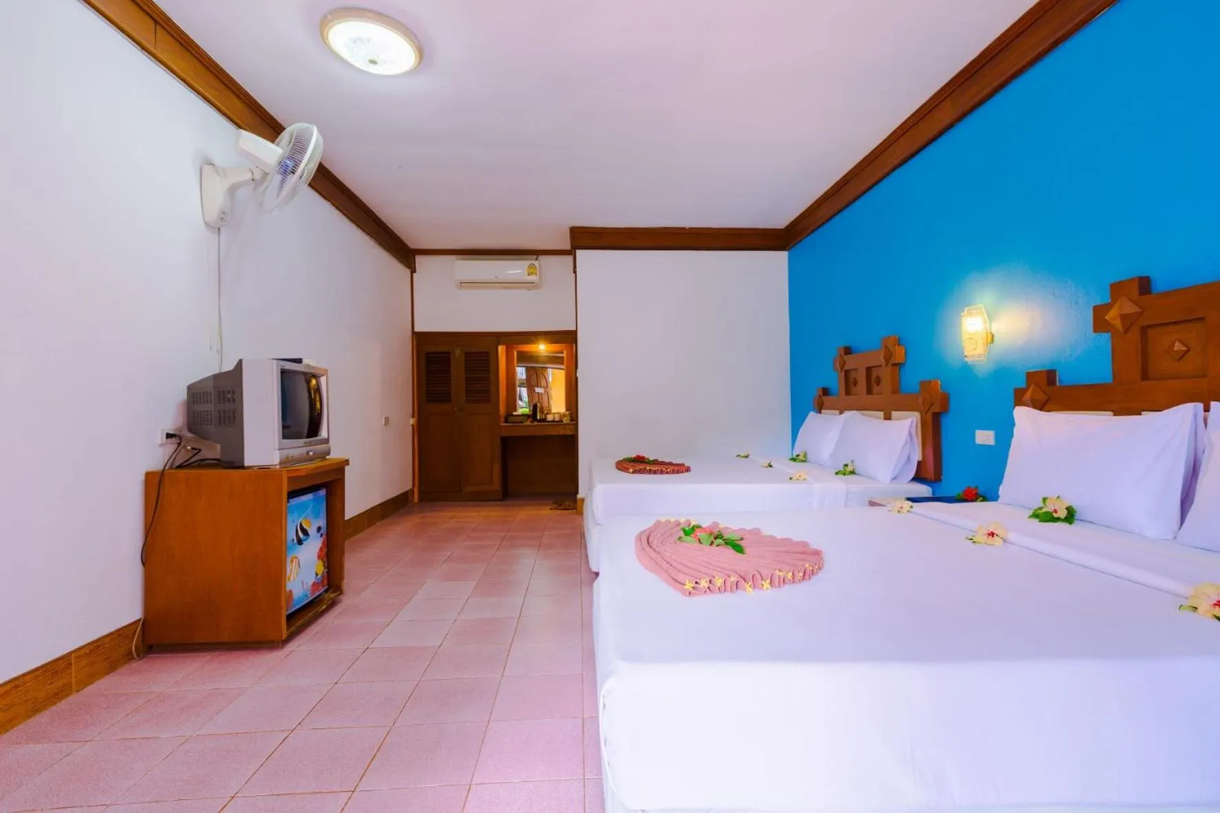 Bungalow (4 Adults) in Diamond Cave Resort