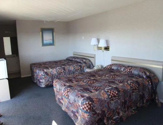 Double Room with Two Double Beds in Seatac Inn