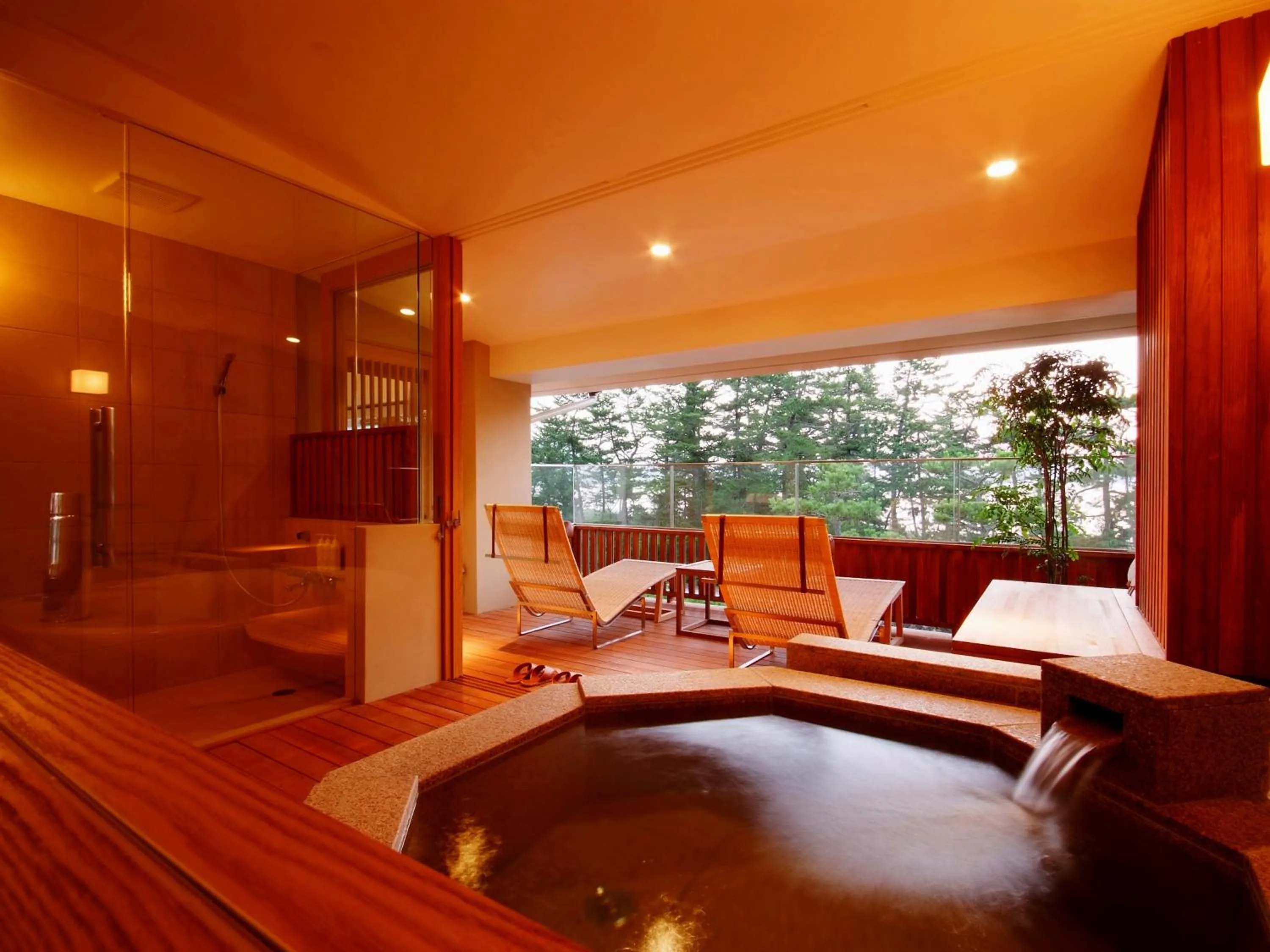 Deluxe Suite in Monjusou