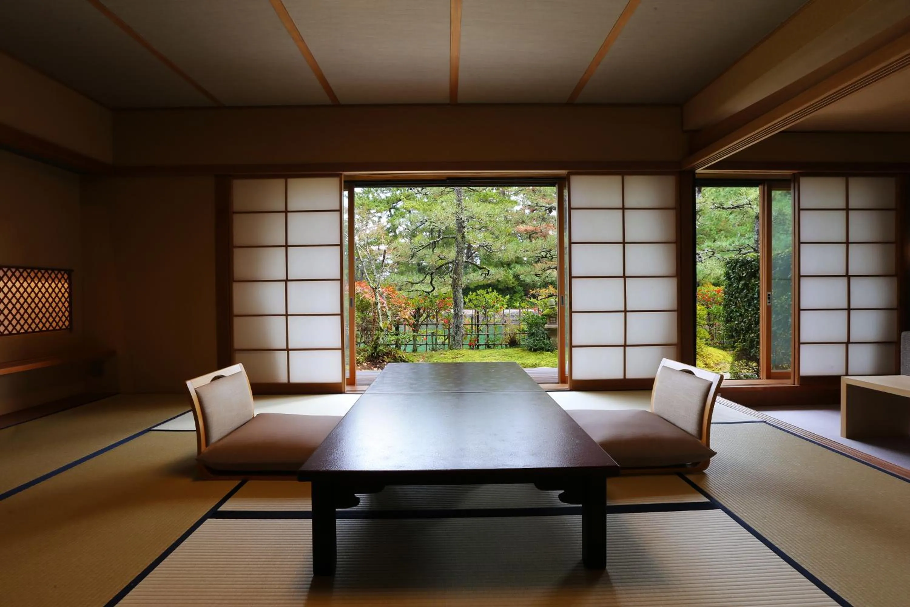 Japanese-Style Quadruple Room in Monjusou