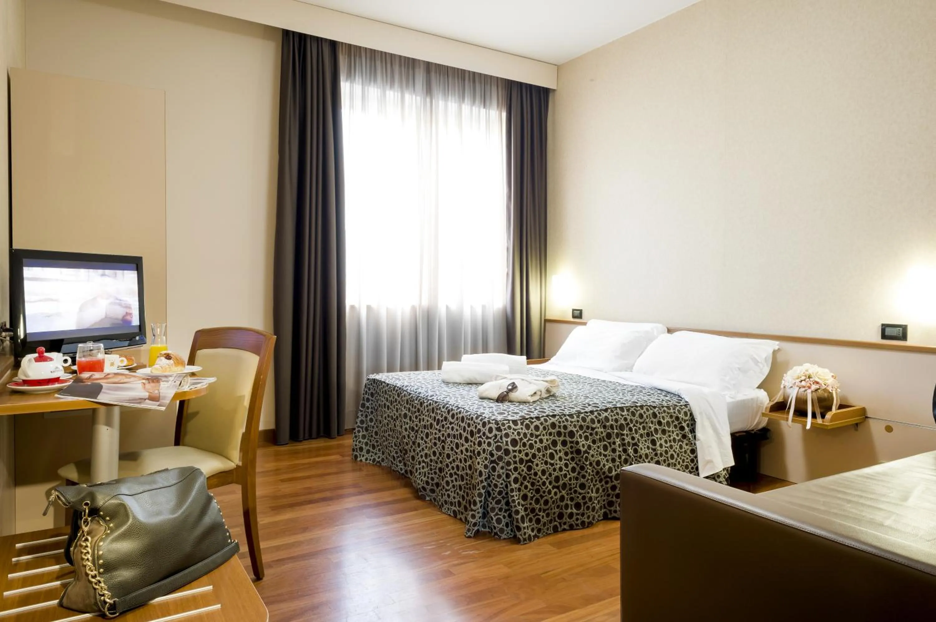 Double or Twin Room in Hotel Ristorante Dragonara