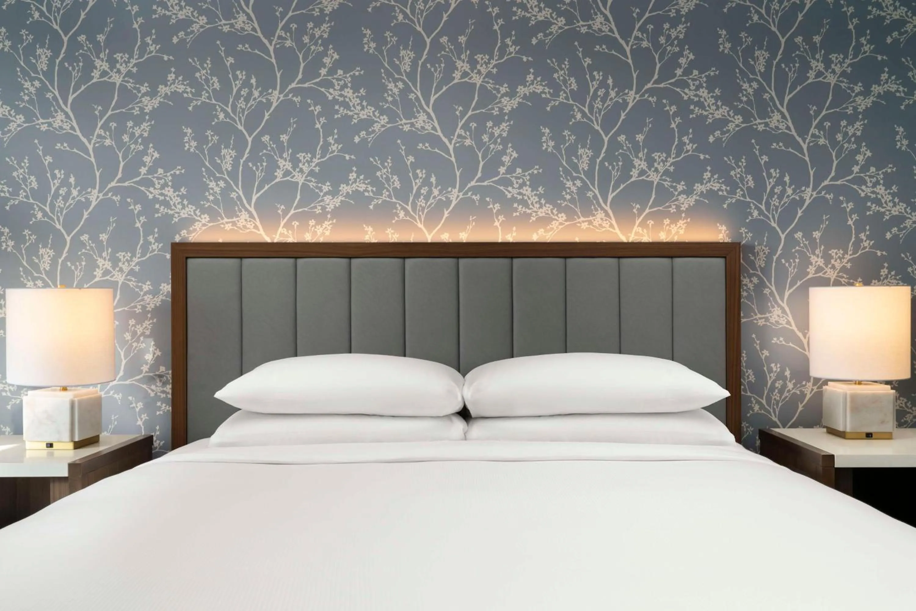 Premium King Room with City View in Hilton New Orleans Riverside