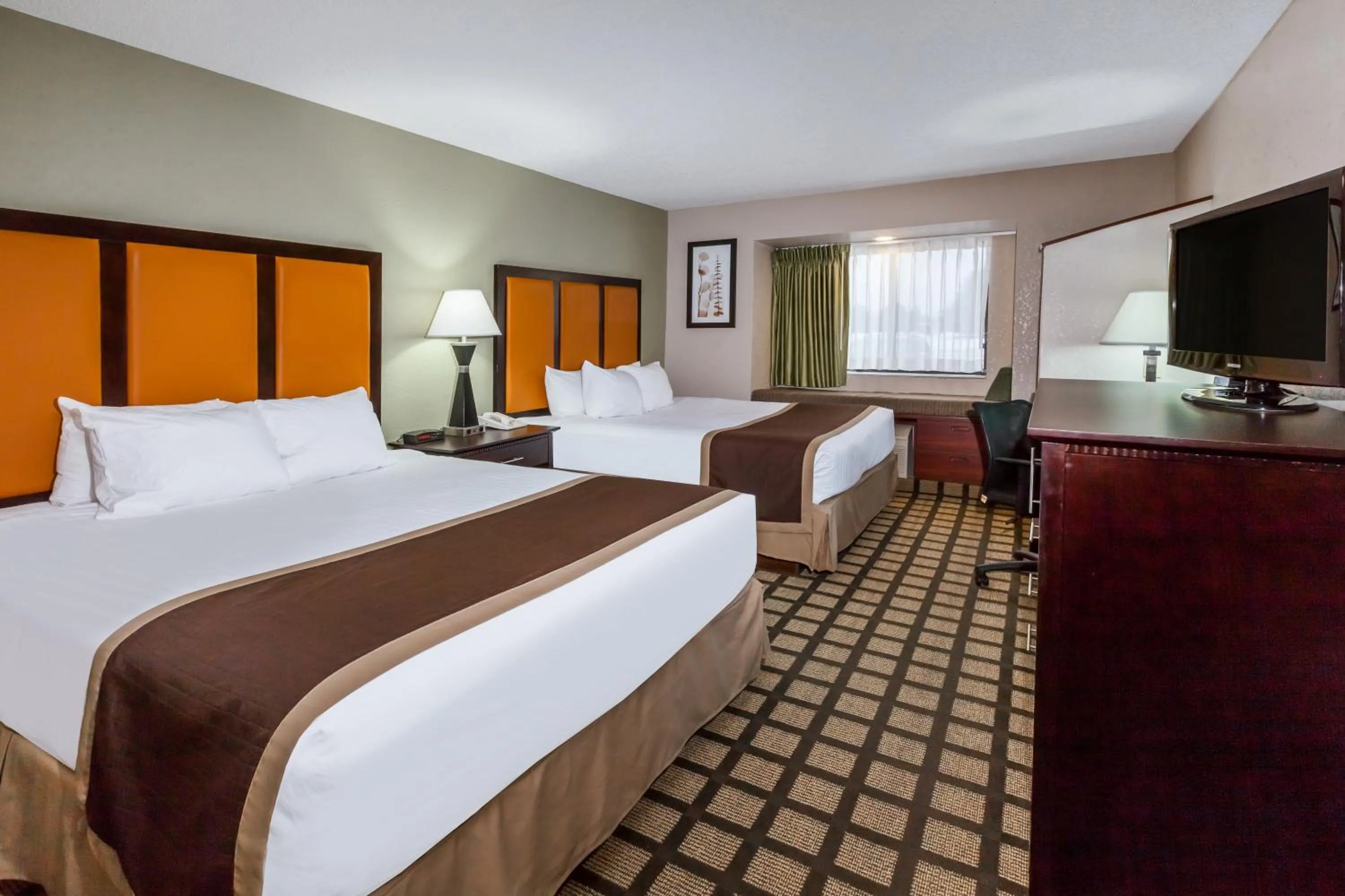 Queen Room with Two Queen Beds - Non-Smoking in Baymont by Wyndham Gaylord