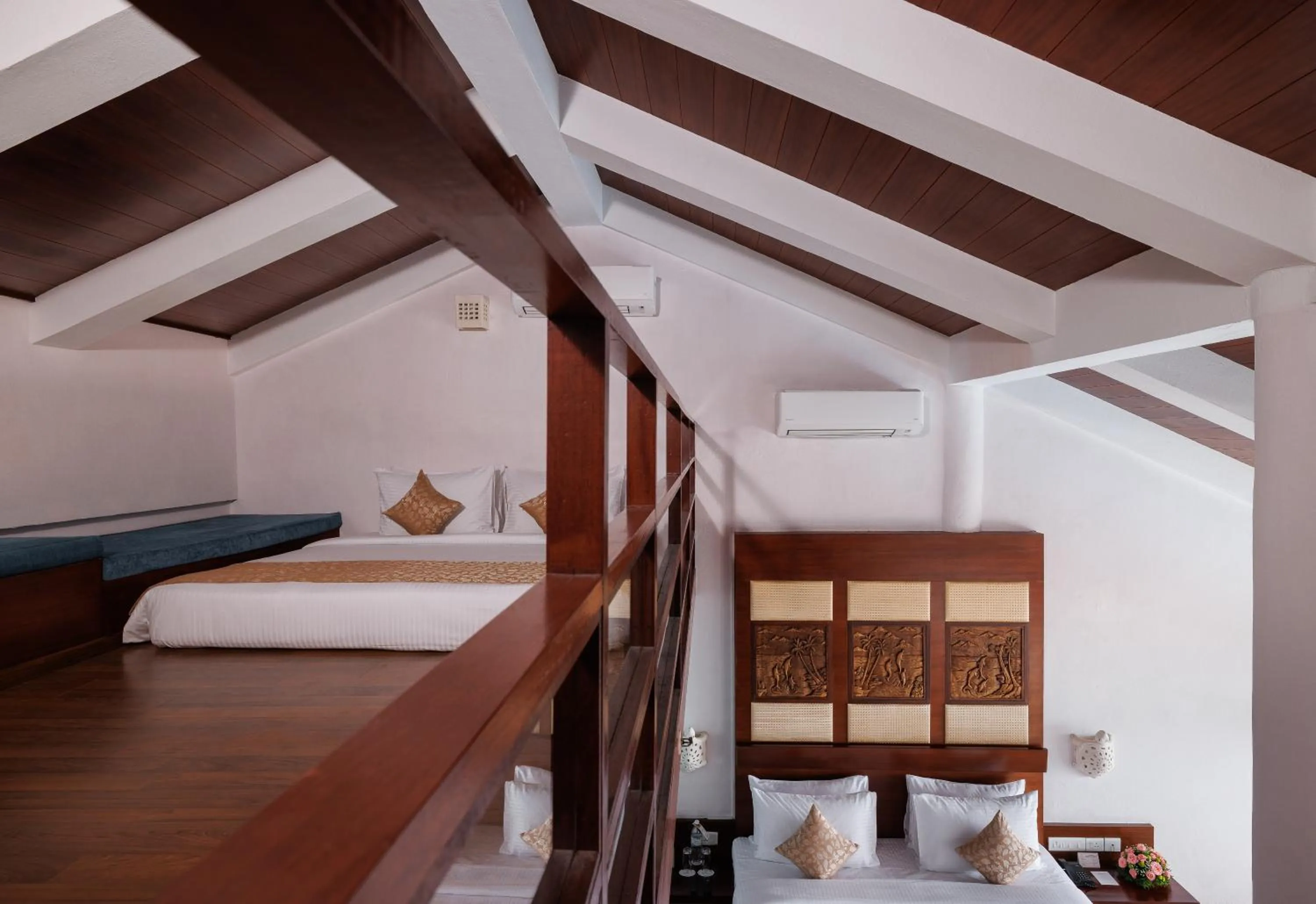 Duplex Room - single occupancy in Gokulam Grand Turtle On The Beach