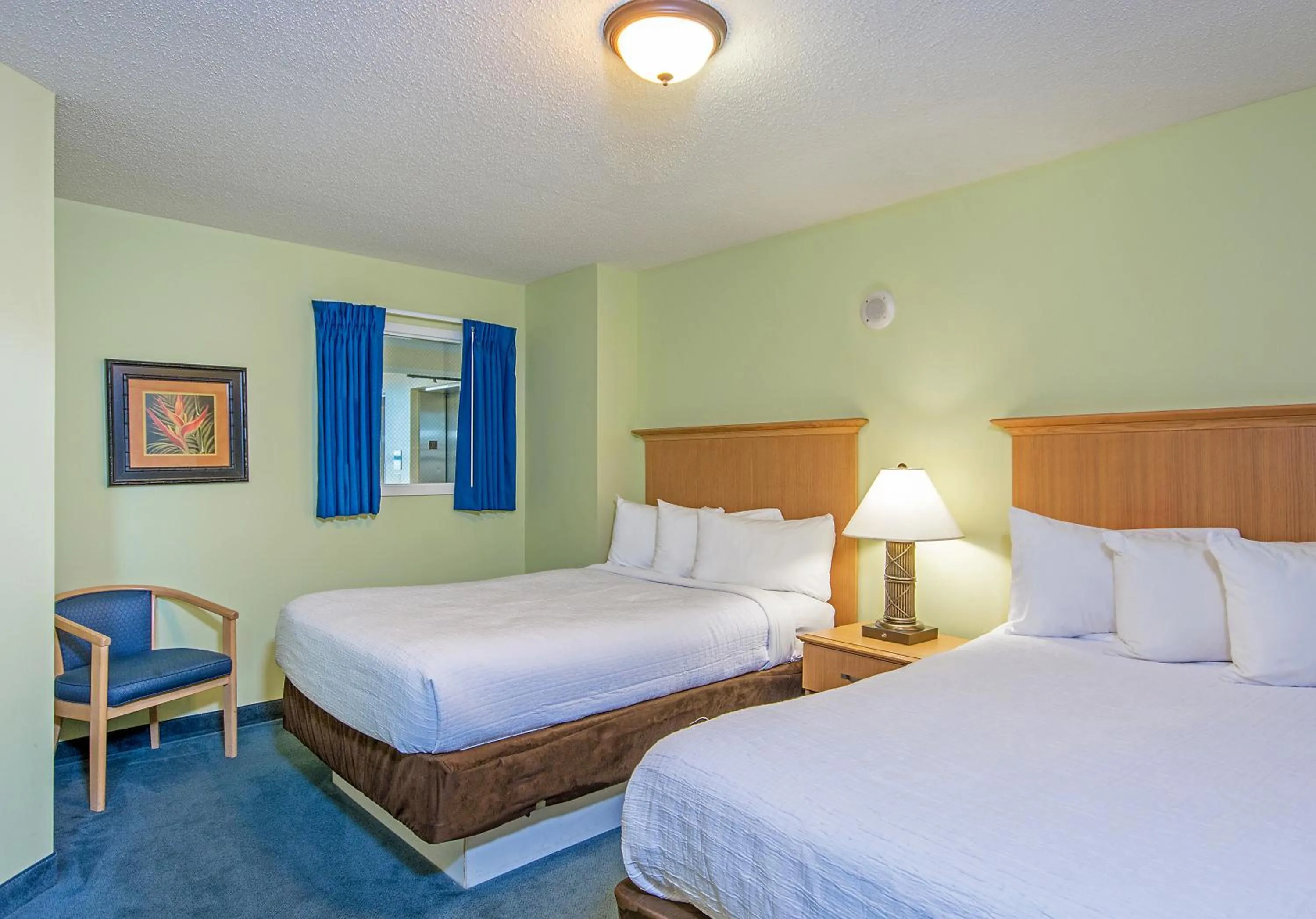 Oceanfront Two Bedroom Condo in Paradise Resort