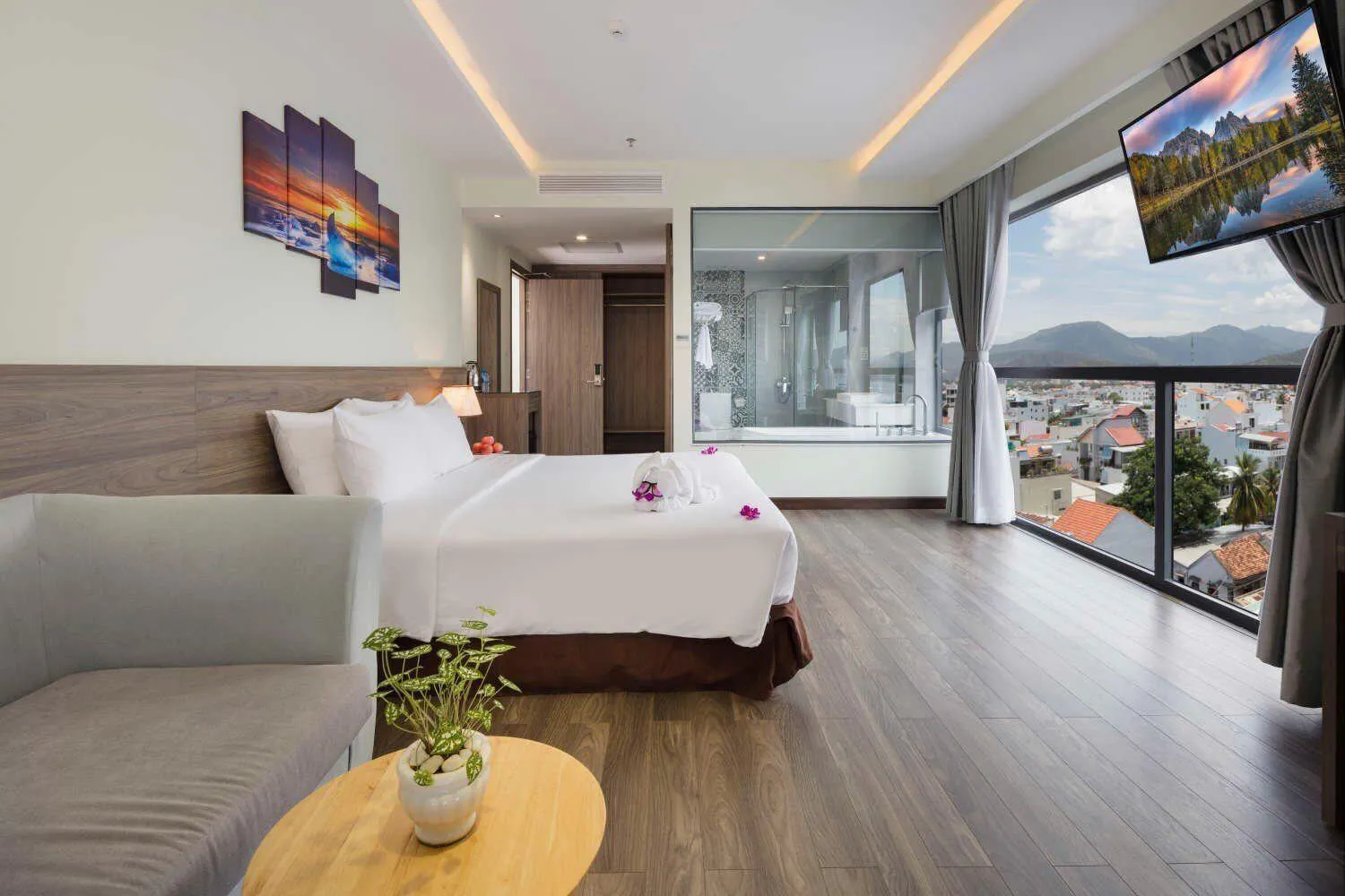 Suite with Balcony and Sea View in Xavia Hotel