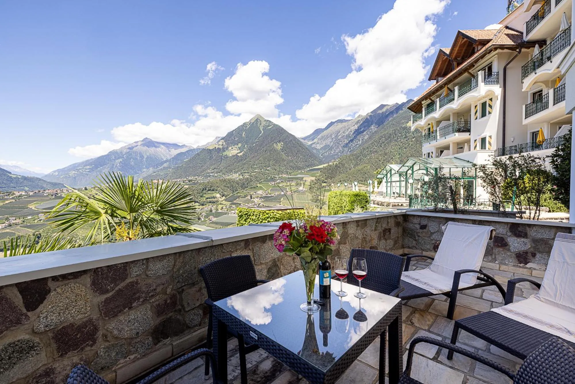 Two-Bedroom Suite in Hotel Finkennest - Panoramic Garden Resort