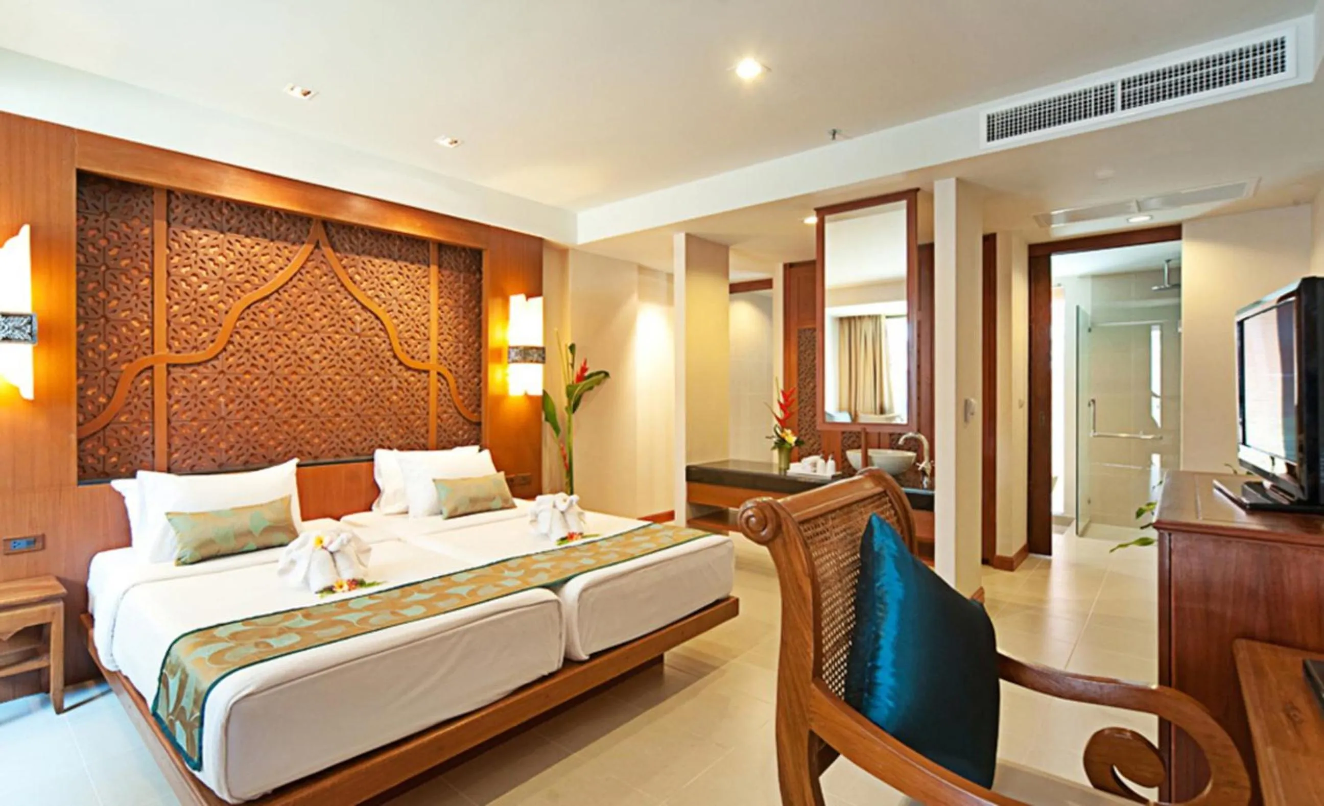 Superior Double or Twin Room with Pool View in Rawai Palm Beach Resort - SHA Extra Plus