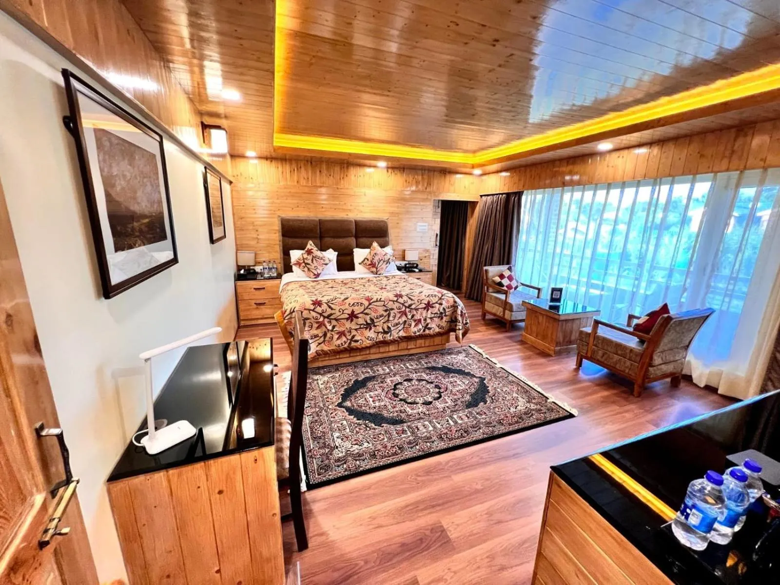 Luxury Premium Suite with Balcony in The Orchard Retreat & Spa