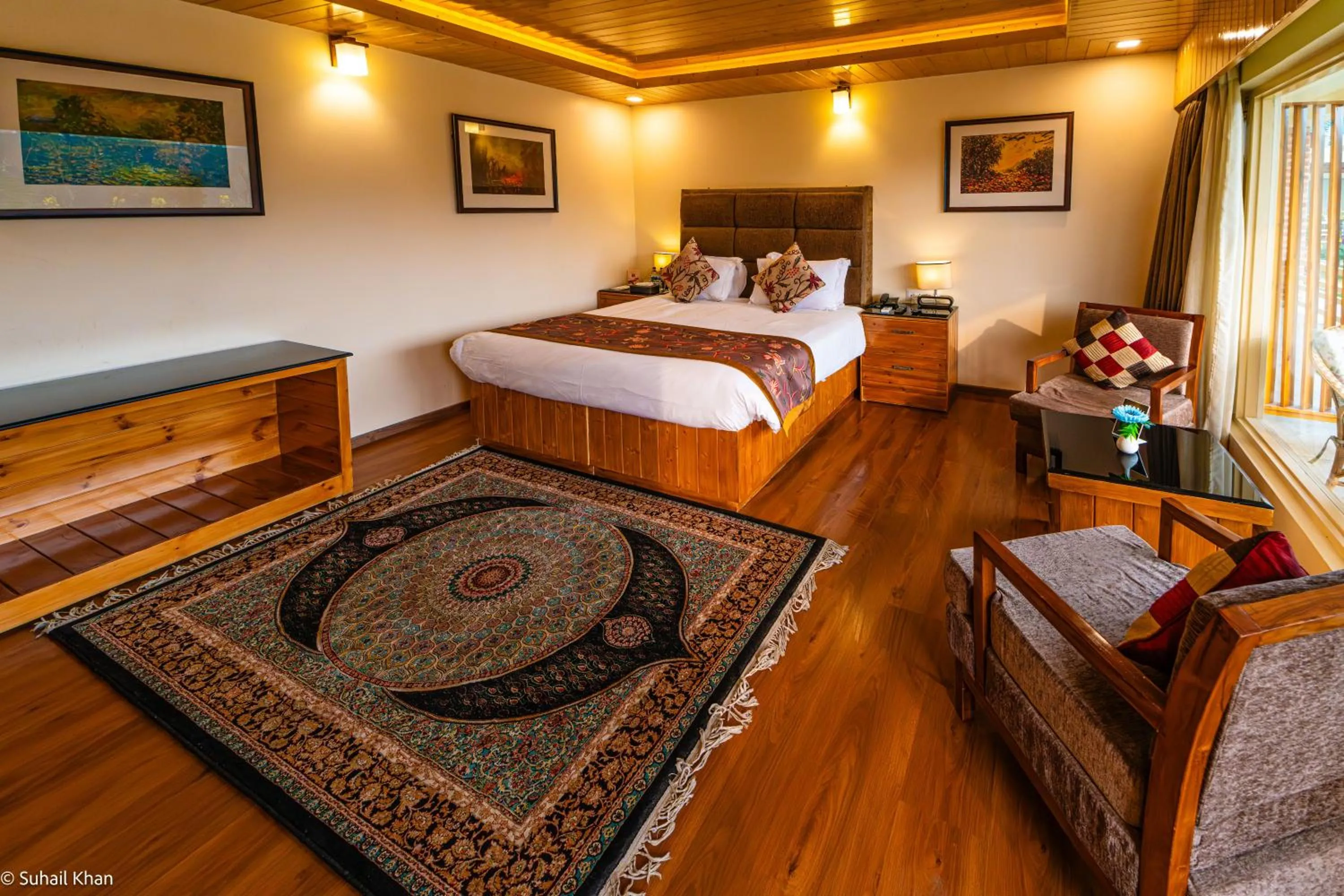 Luxury Bedroom with Balcony in The Orchard Retreat & Spa