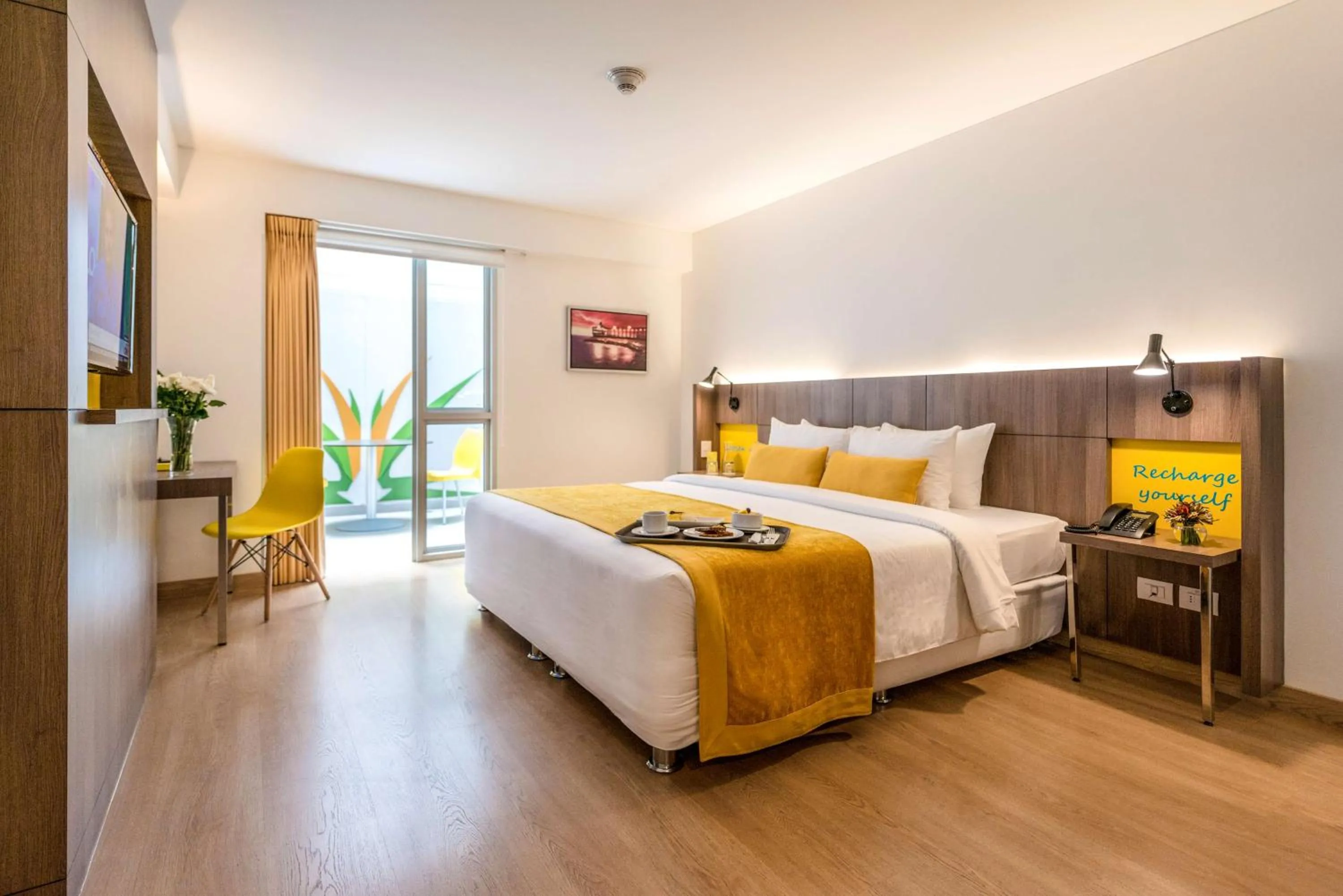 King Room - Non-Smoking/Pet-Friendly in Libre Hotel, BW Signature Collection by Best Western