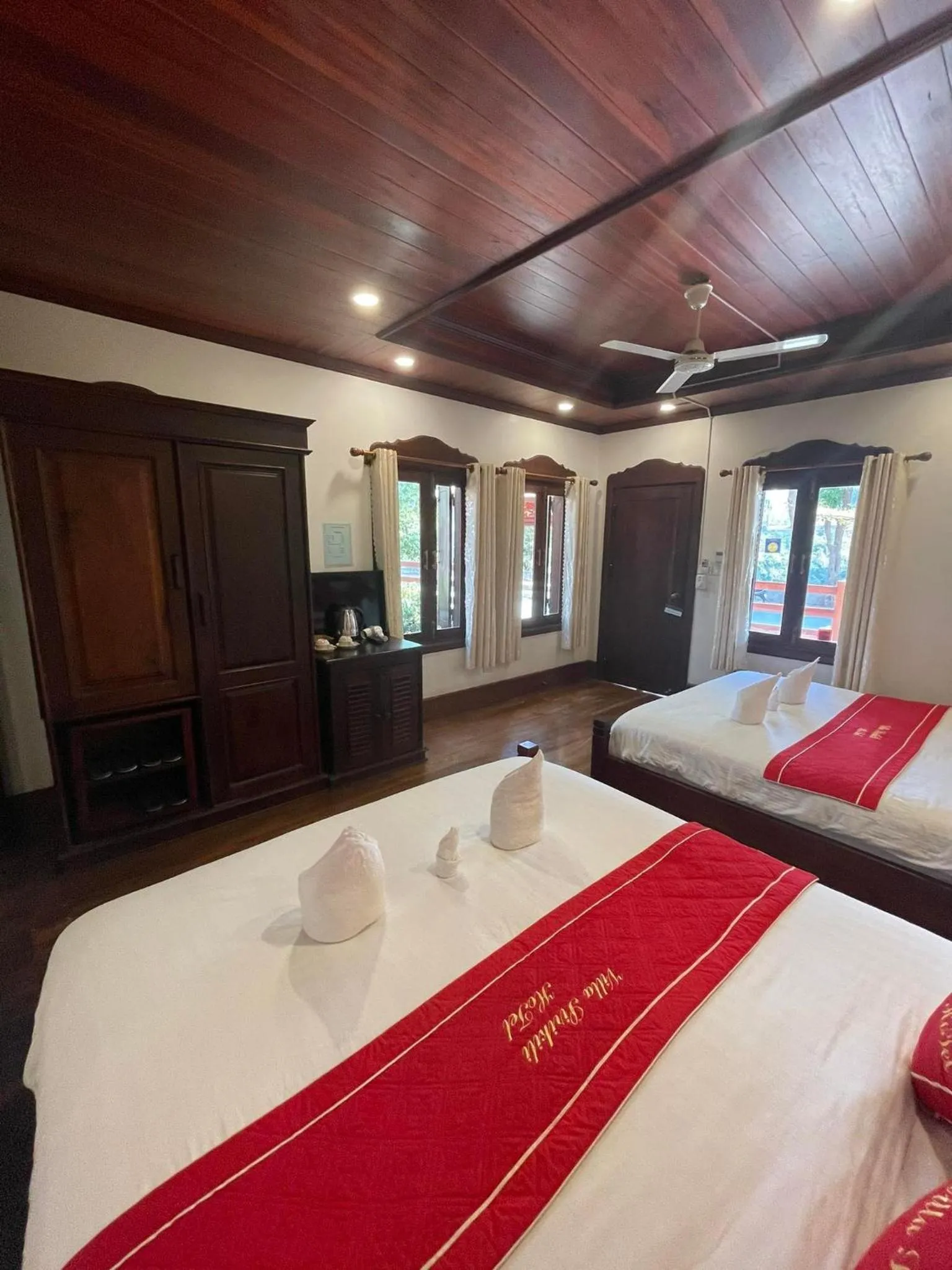 Family Room with Terrace in Luang Prabang Villa Sirikili River View