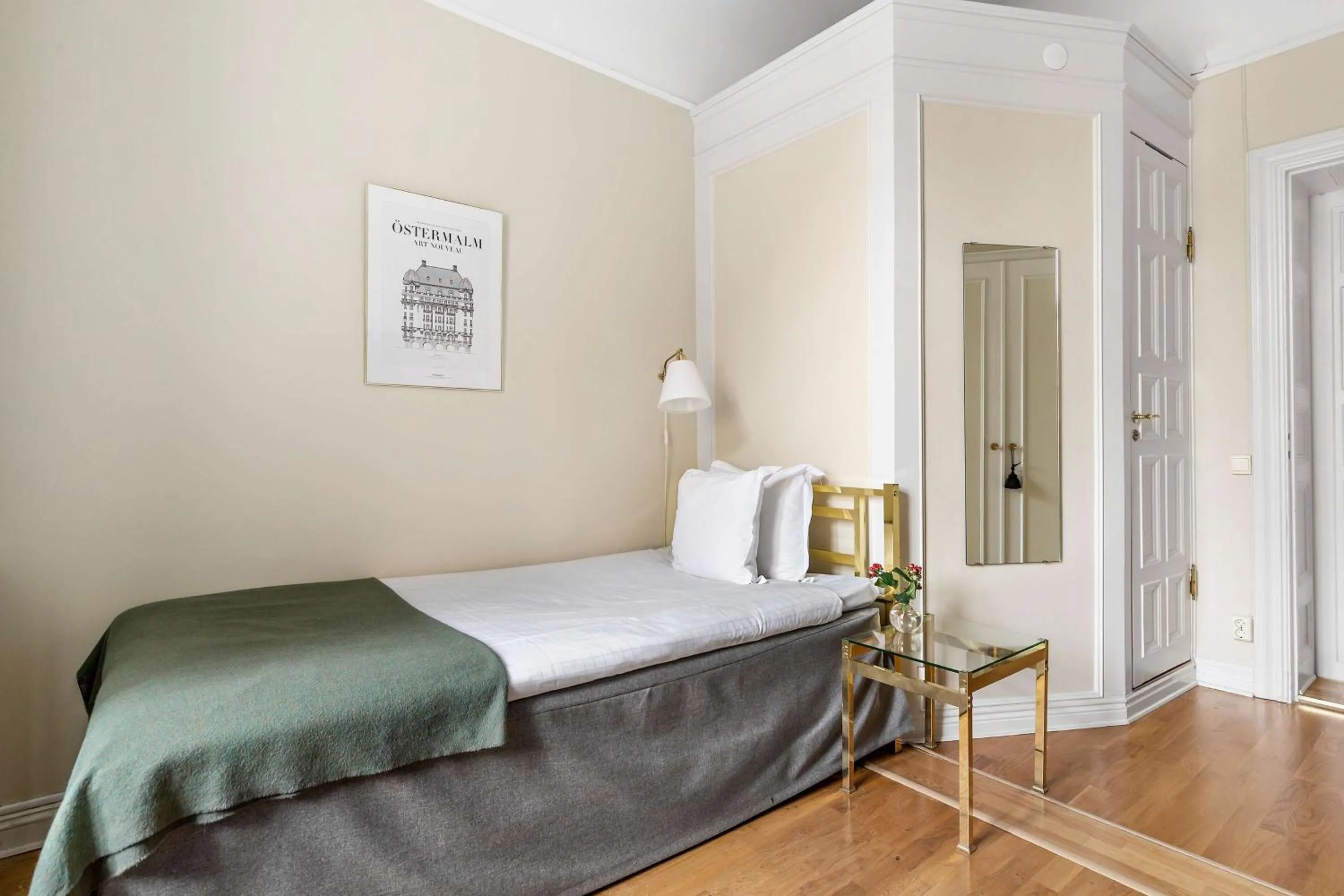 Standard Single Room in Hotel Esplanade, BW Signature Collection