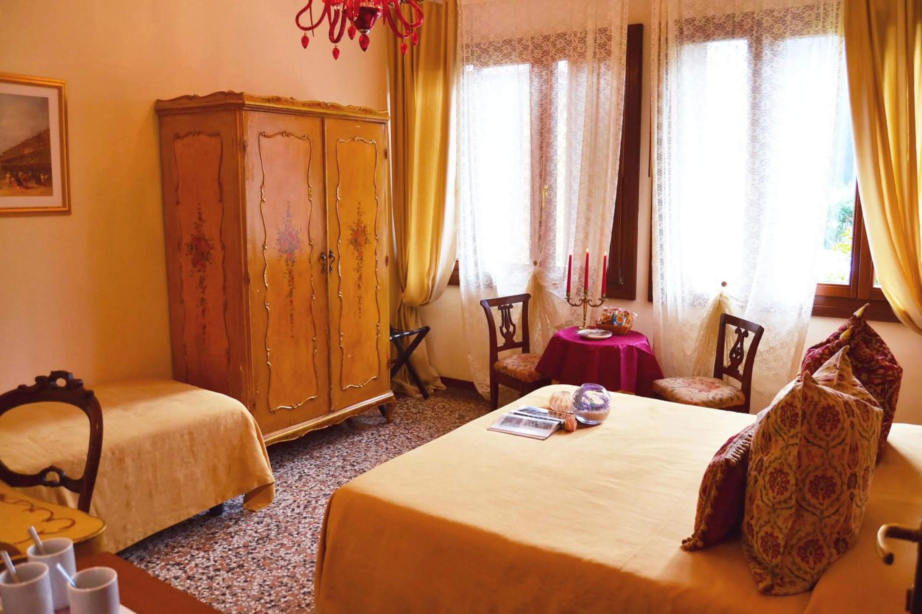 Triple Room with Shared Bathroom in Venice Lion Residence - Vespucci