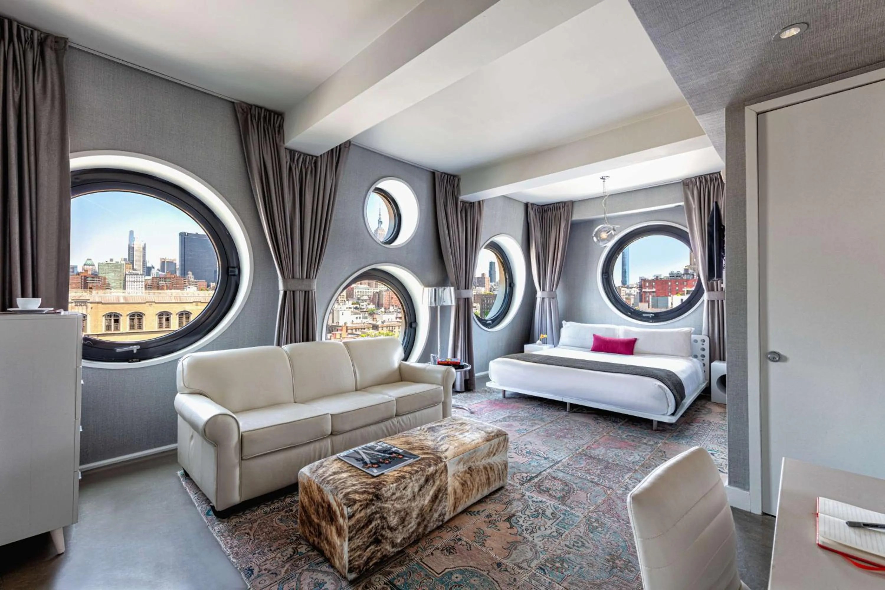 Platinum King Room in Dream Downtown, by Hyatt