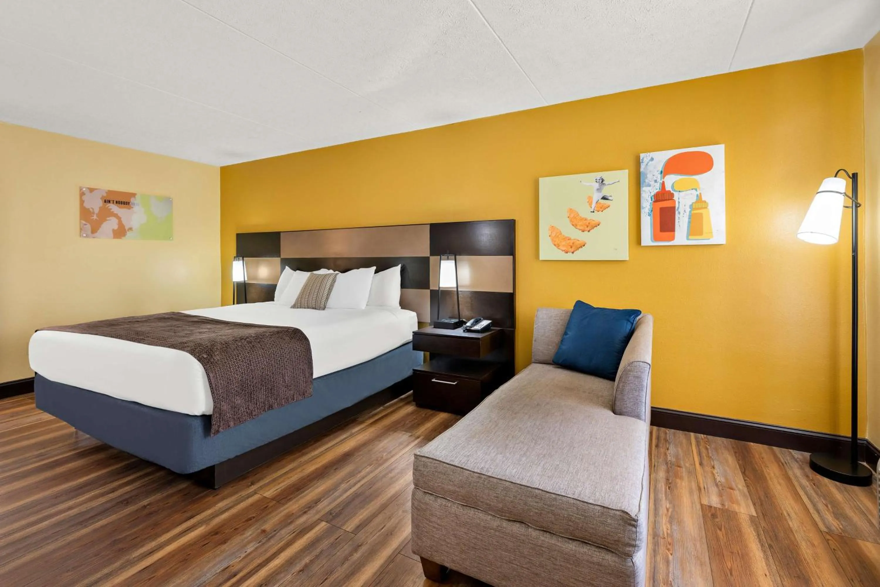 King Room - Downstairs/Non-Smoking in Best Western Corbin Inn