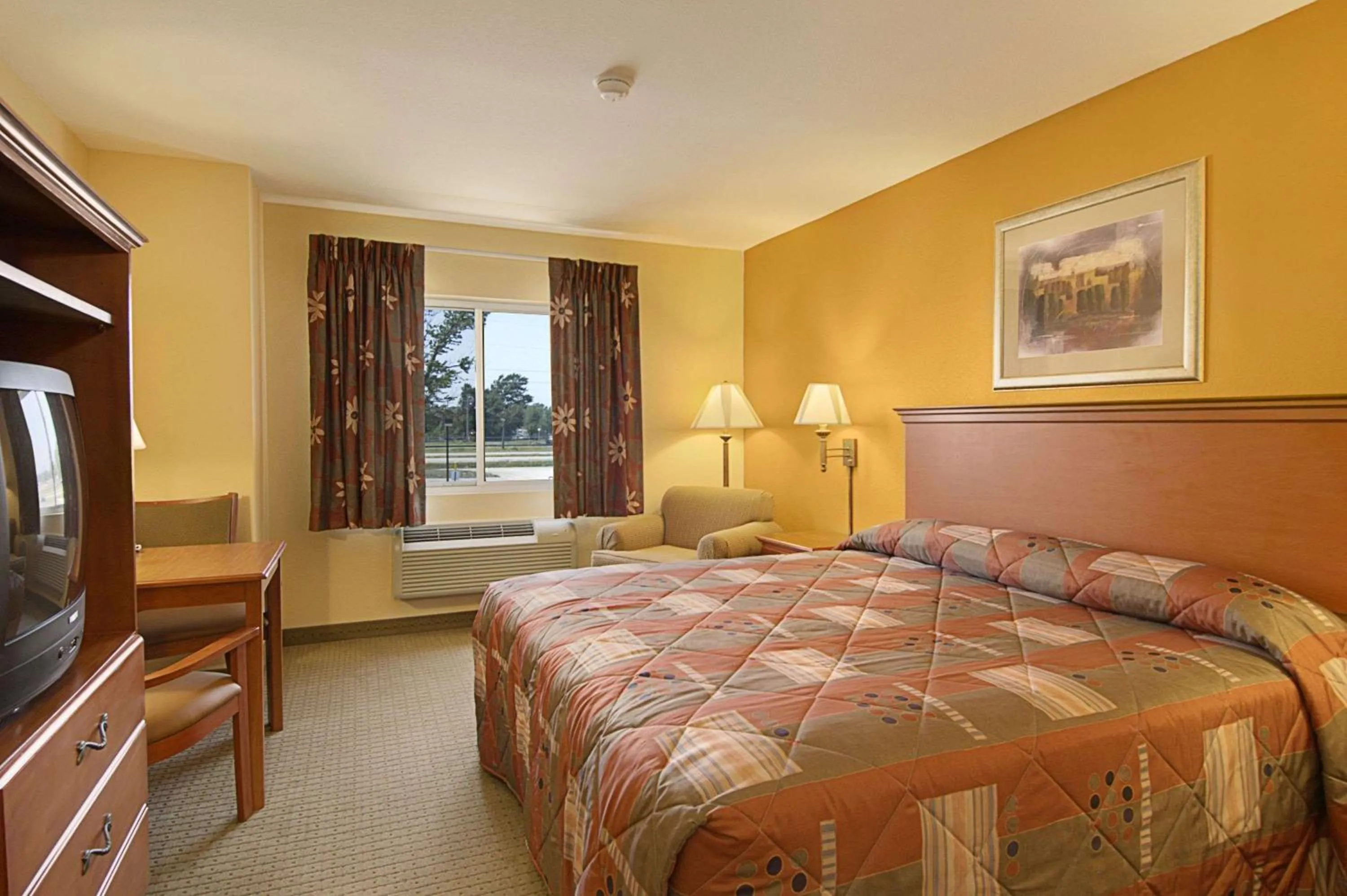 King Room - Non-Smoking in Super 8 by Wyndham Topeka at Forbes Landing