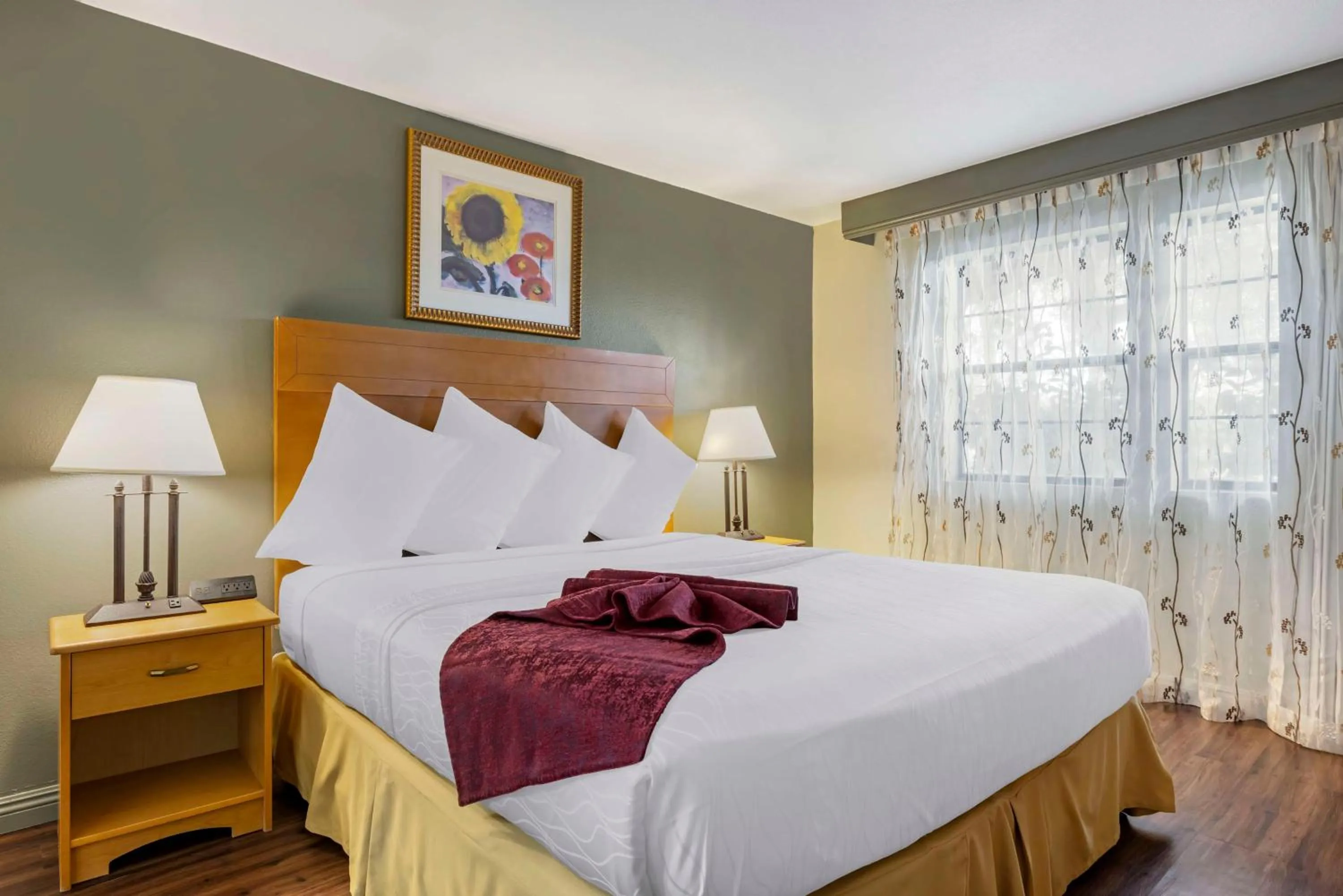 Suite - Non-Smoking in Best Western Plus Palm Desert Resort