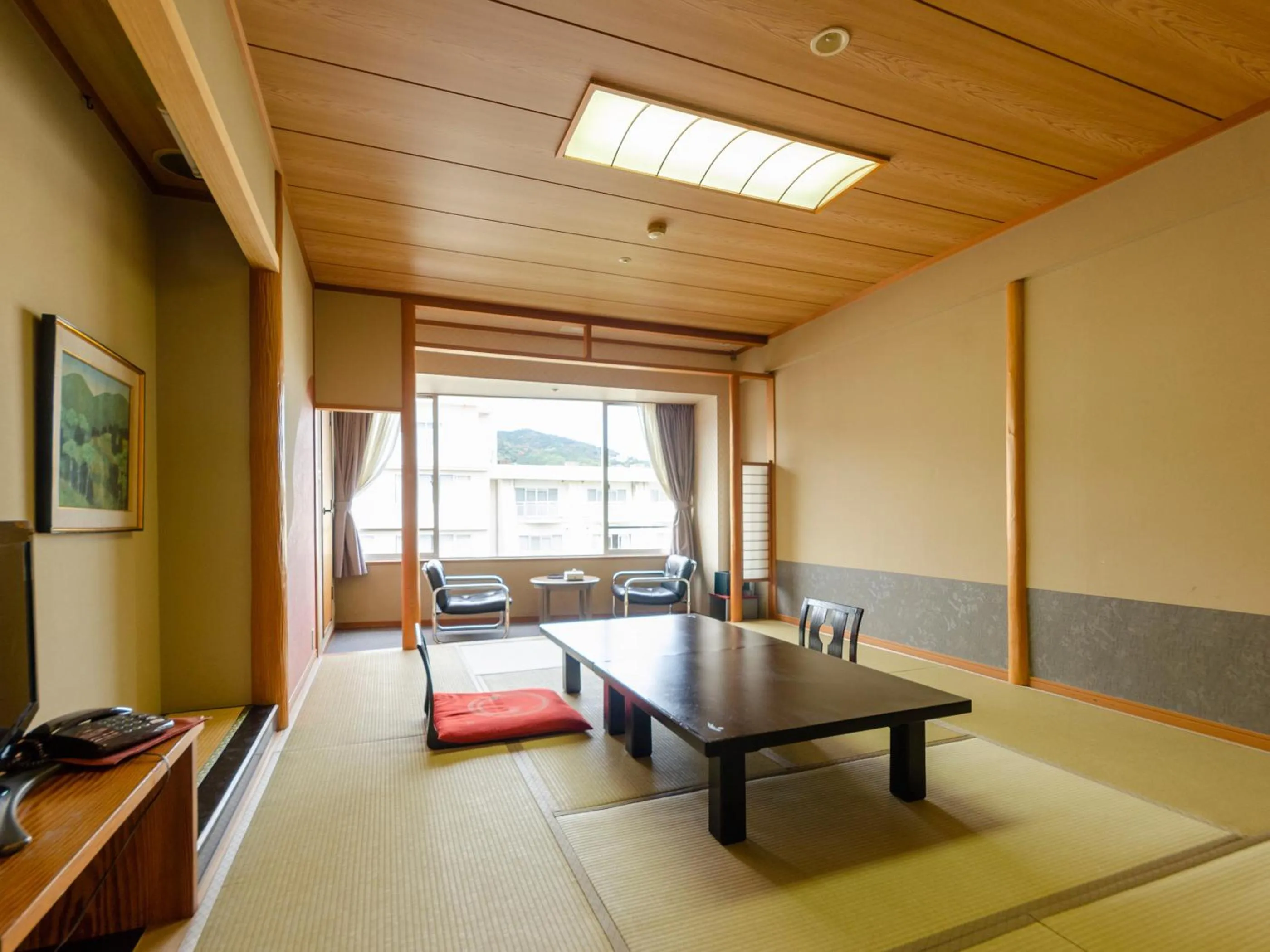 Japanese-Style Room with Buffet Dinner - Non-Smoking in Hotel Ravie Kawaryo