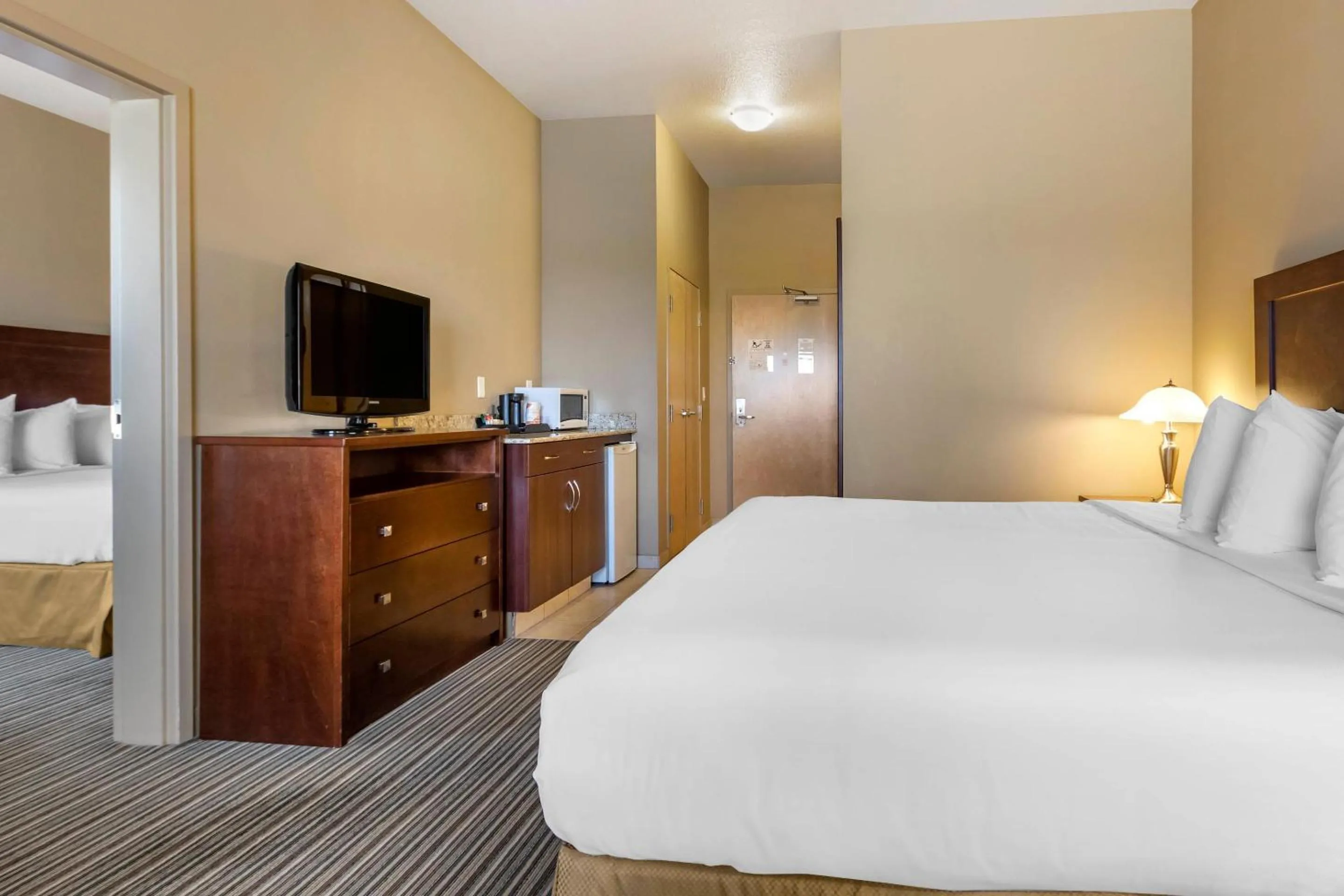 Bedroom, Bed in Quality Inn & Suites