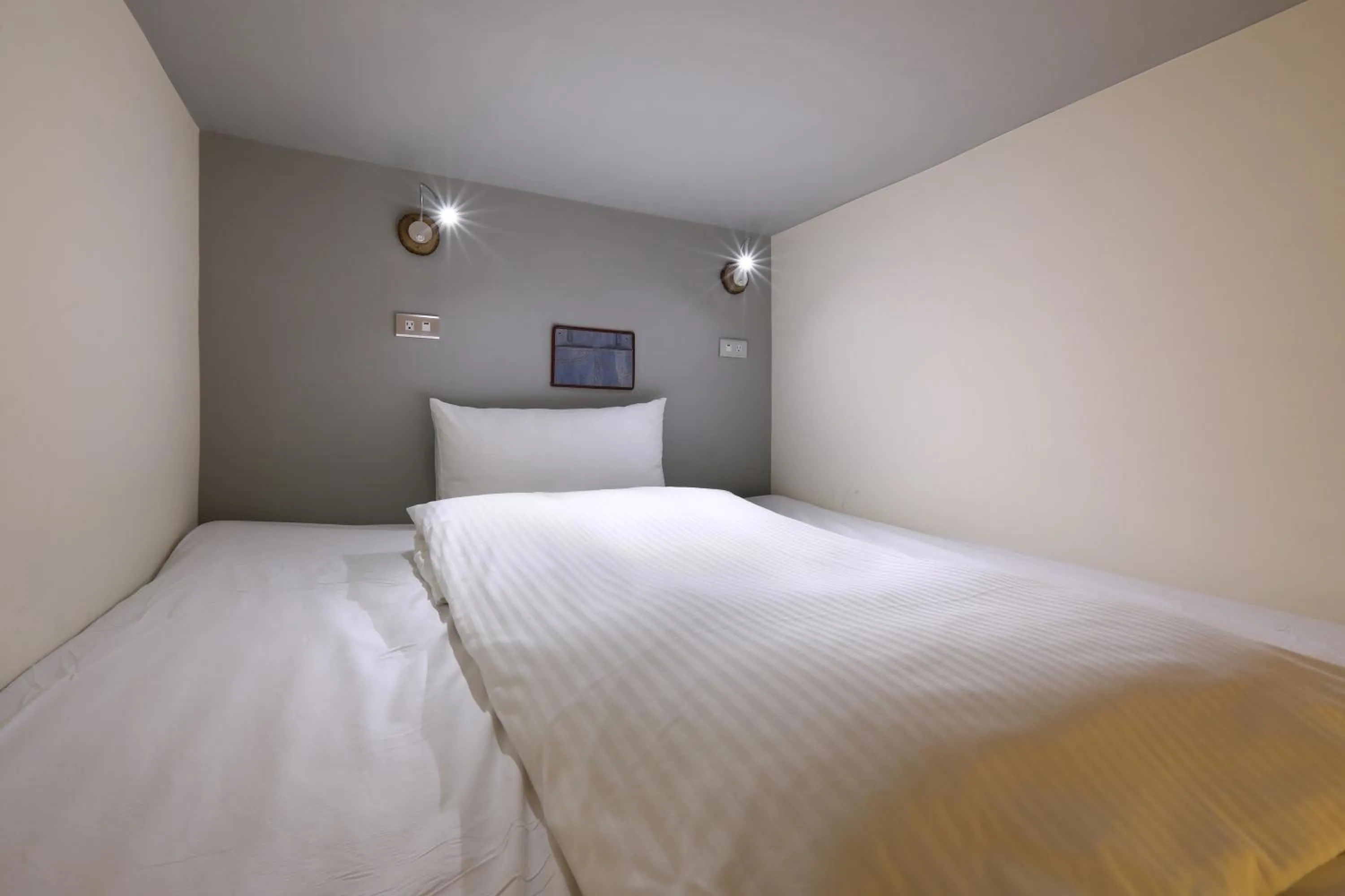 Single Room - No Parking Space in MINI HOTELS (Taichung Station Branch)