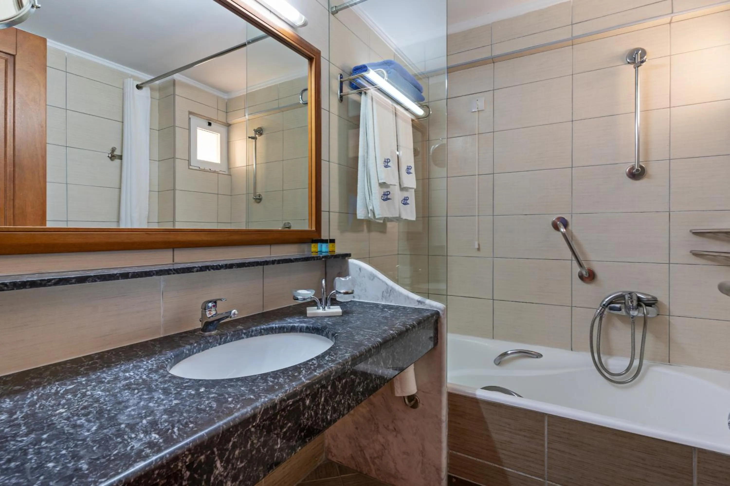 Family Room in Hydramis Palace Beach Resort