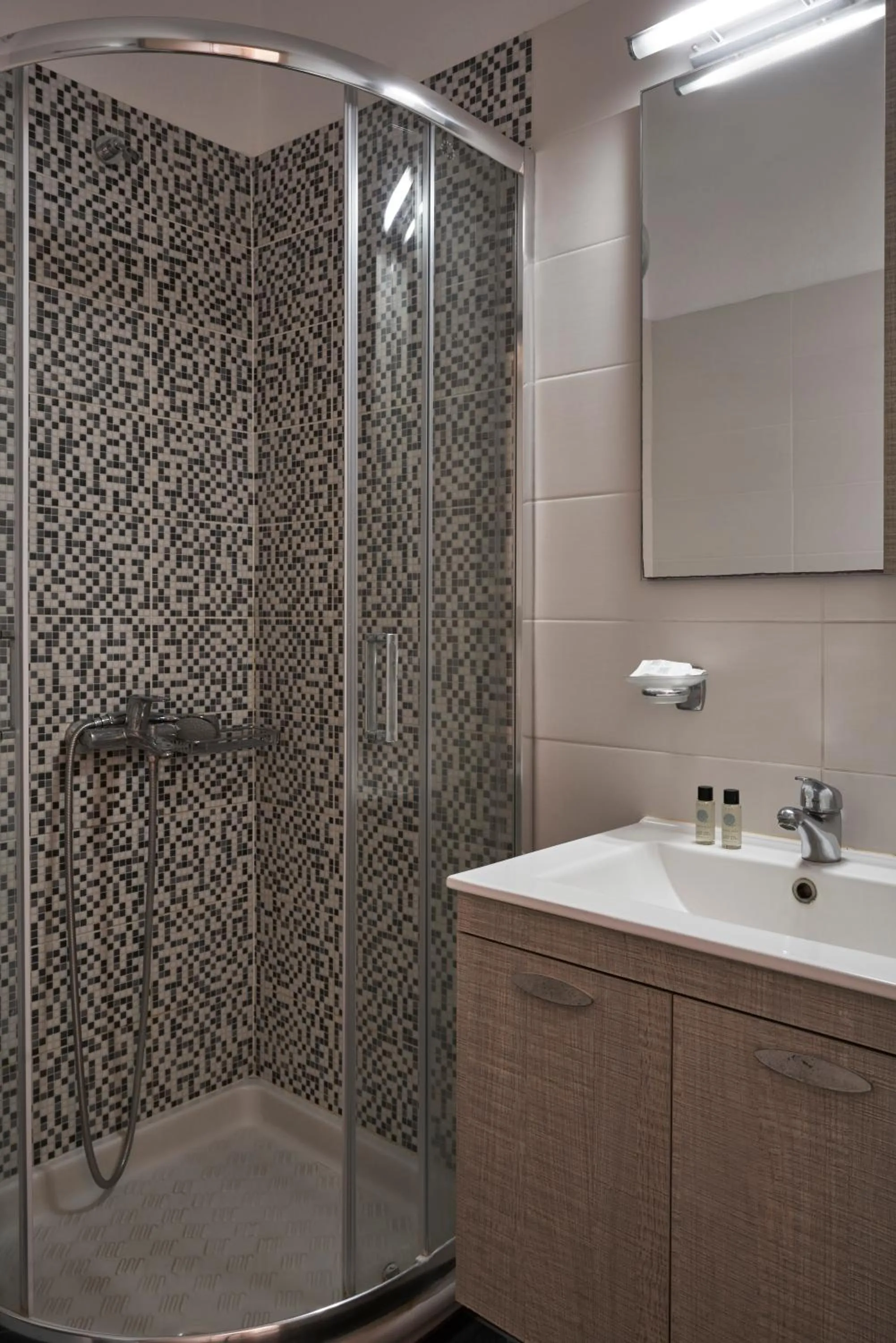 Double or Twin Room (2 Adults) in Makris Beach Hotel