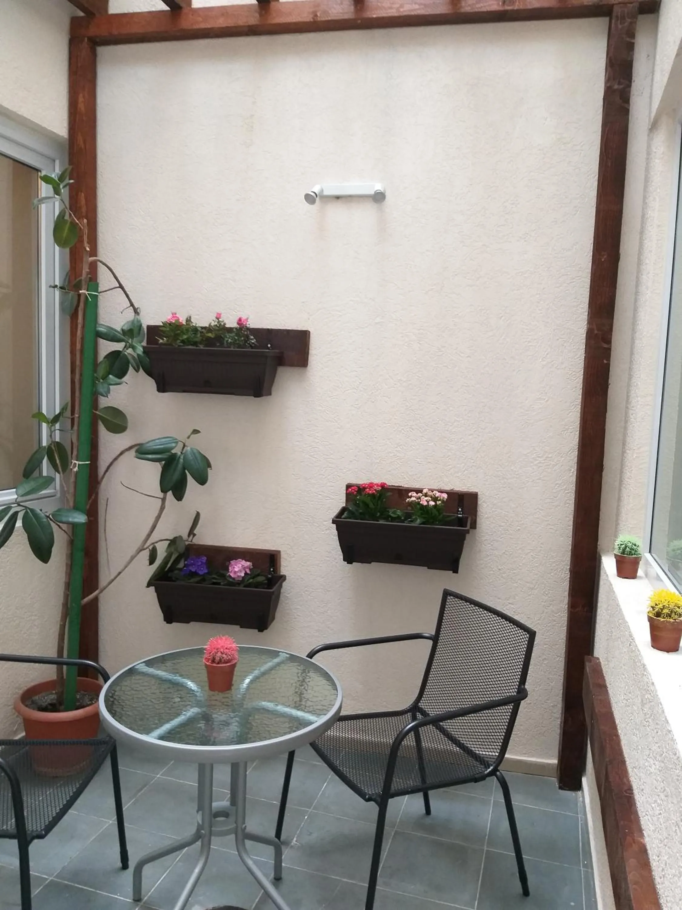 Hotel Tranzzit