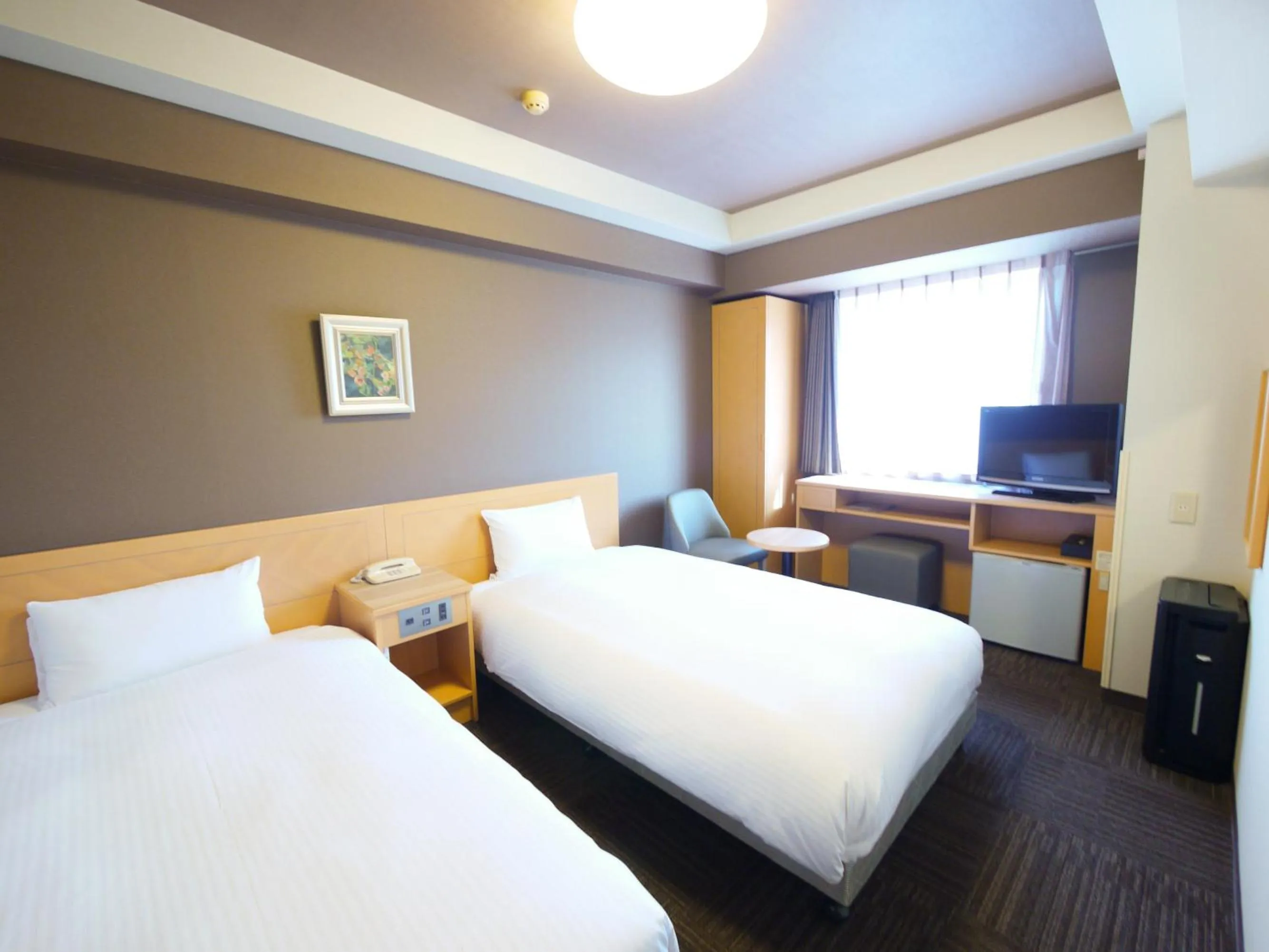 Twin Room - Non-Smoking in Route Inn Grantia Hakodate Ekimae