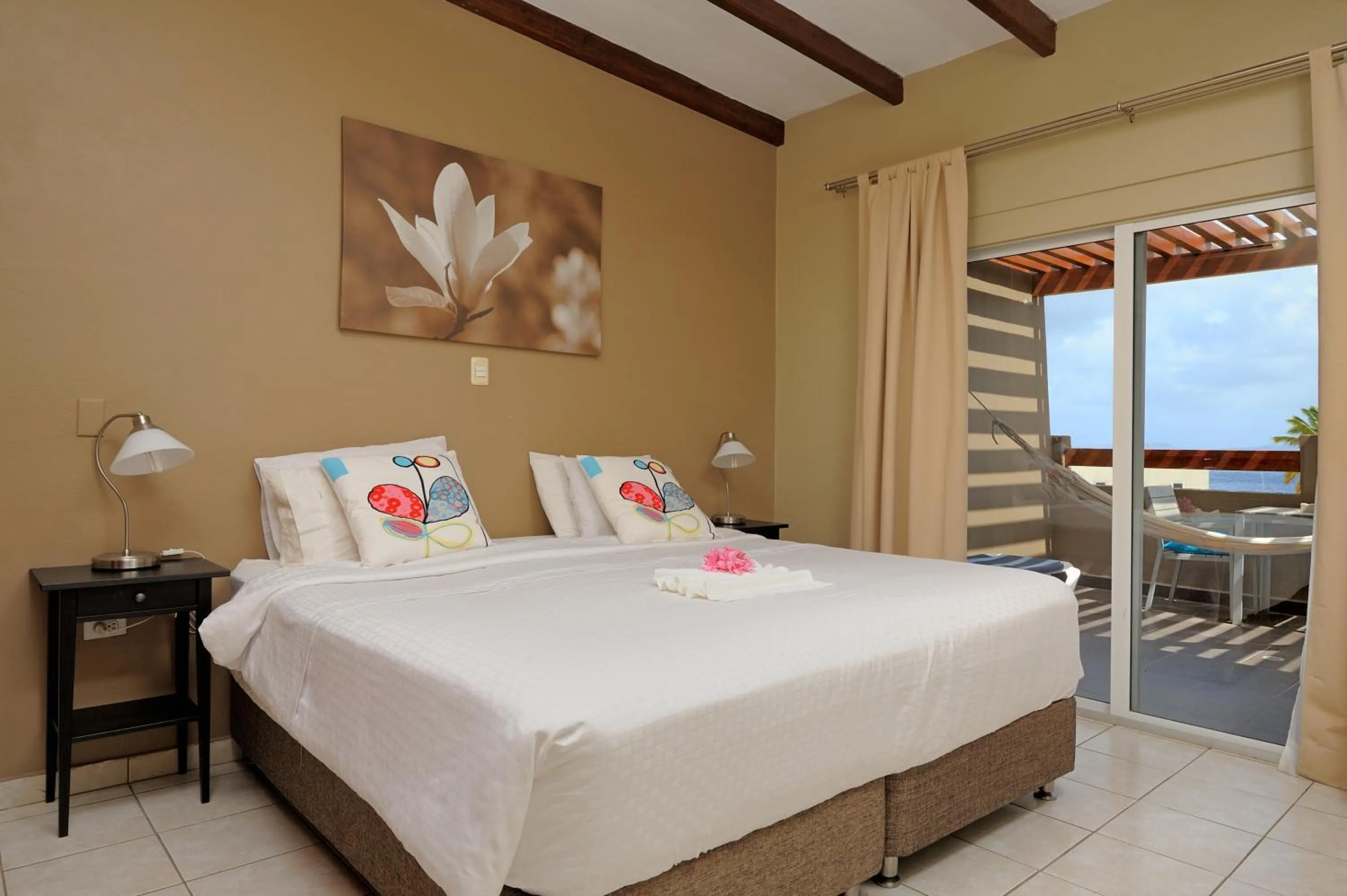 King or Twin Room in Eden Beach Resort - Bonaire