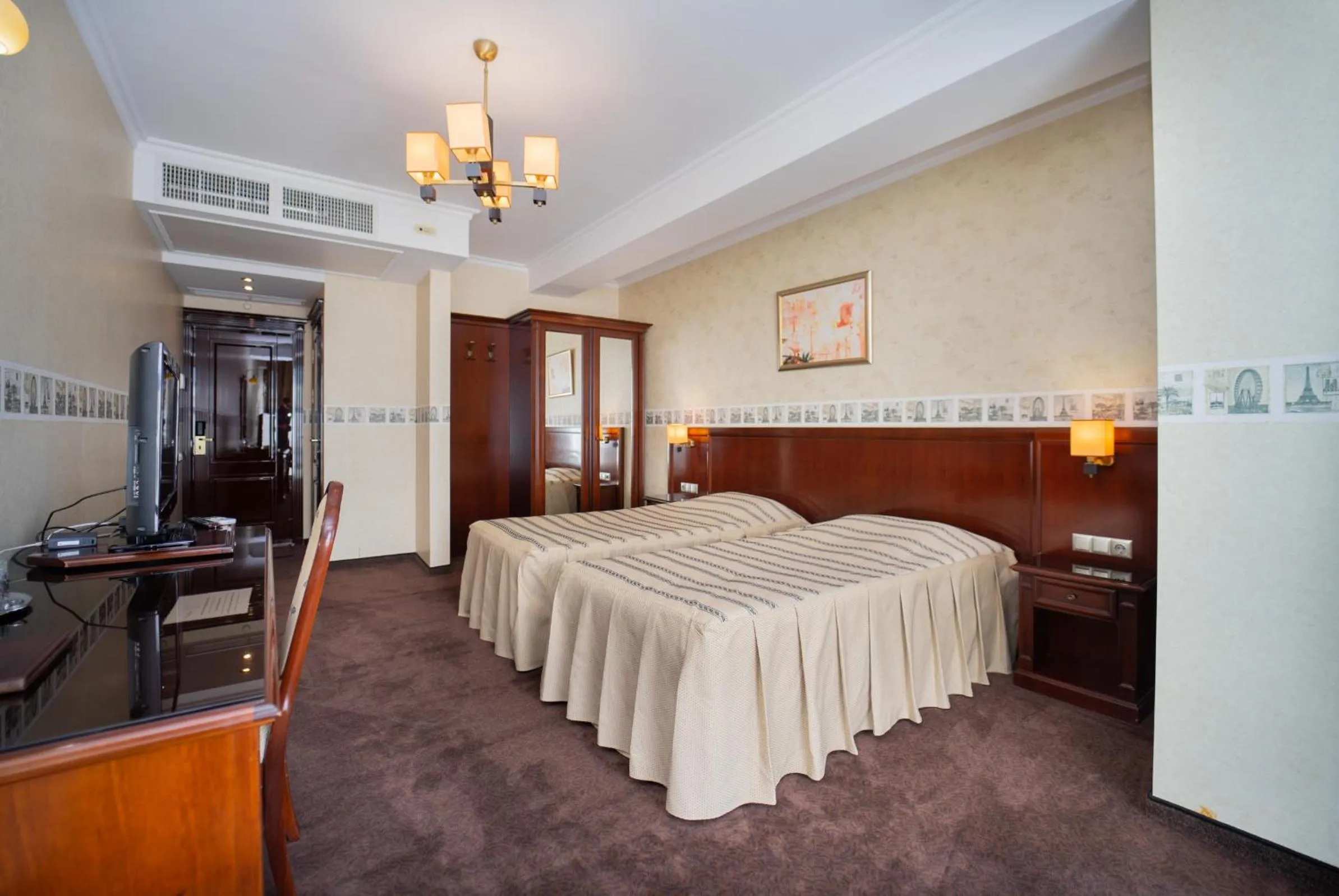 Standard Twin Room - single occupancy in President Resort Hotel