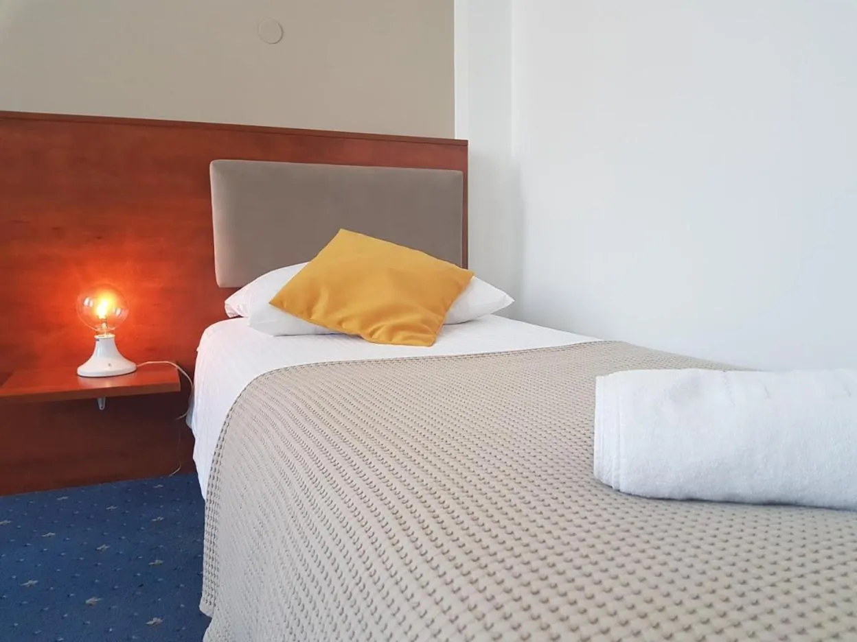 Deluxe Twin Room in Hotel CITY